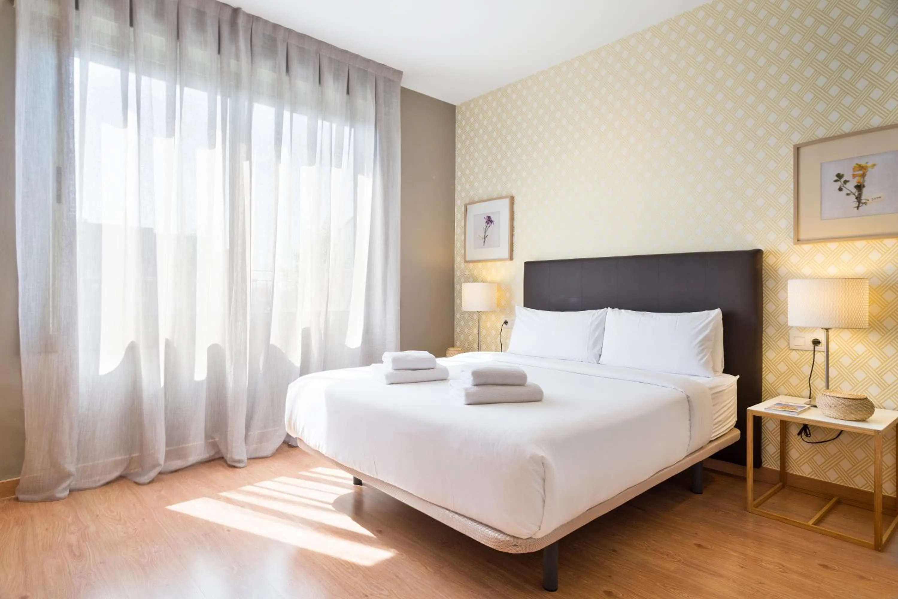 Bed in Bonavista Apartments - Pedrera