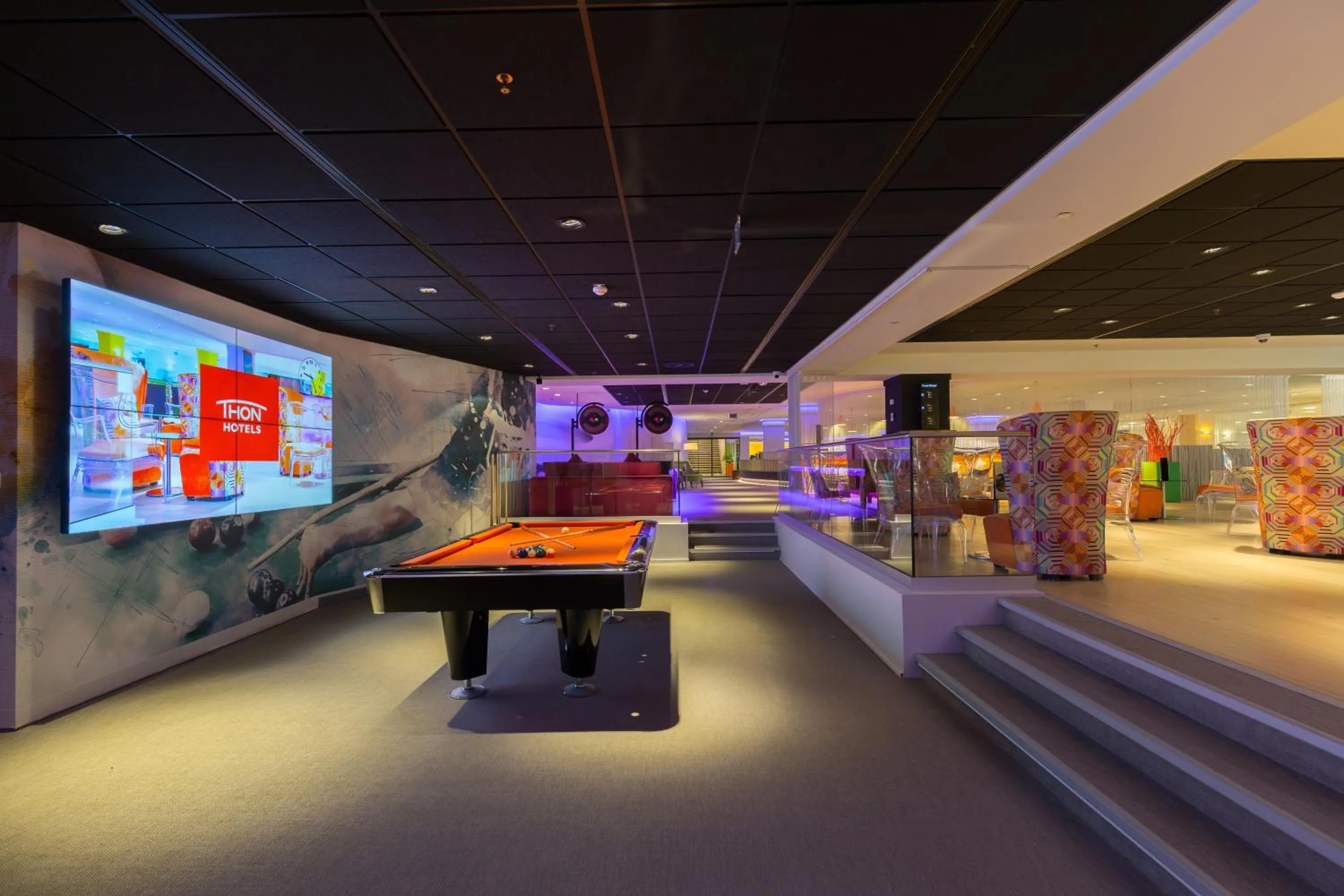 Billiard in Thon Hotel Brussels City Centre