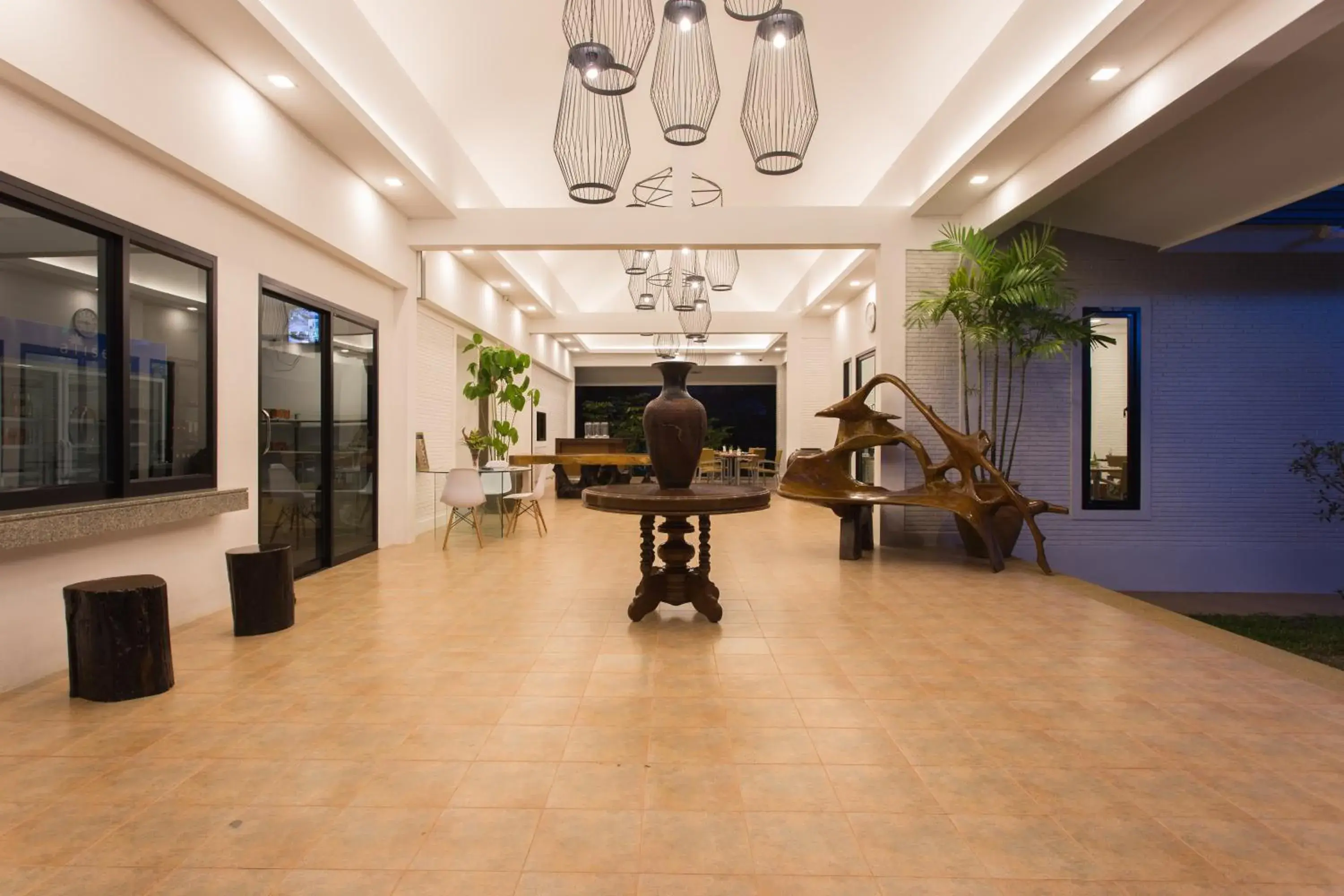 Restaurant/places to eat in Alisea Pool Villa Aonang Restaurant/places to eat in Alisea Pool Villa Aonang