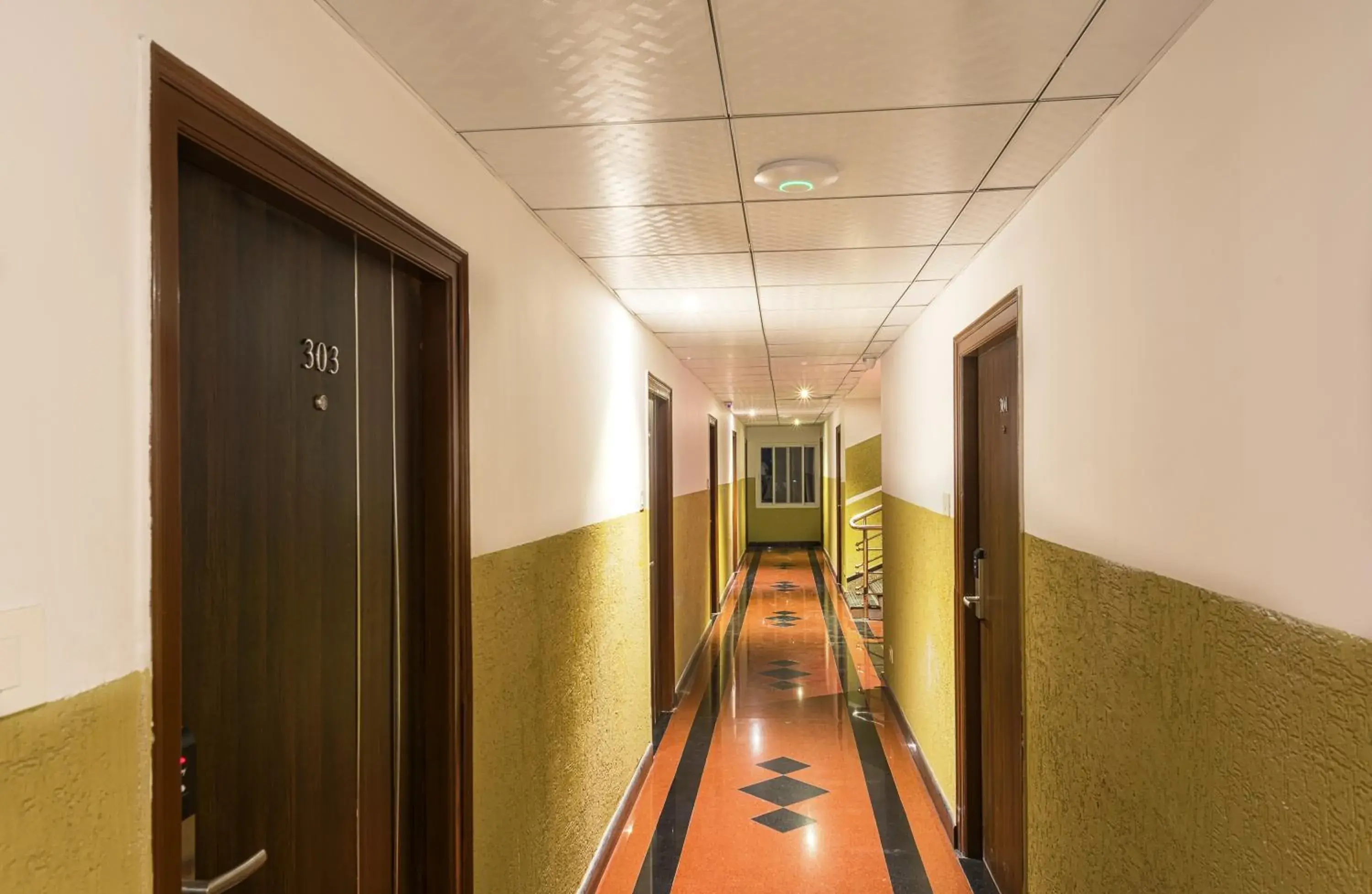 Lobby or reception in Treebo Empire Lobby or reception in Treebo Empire