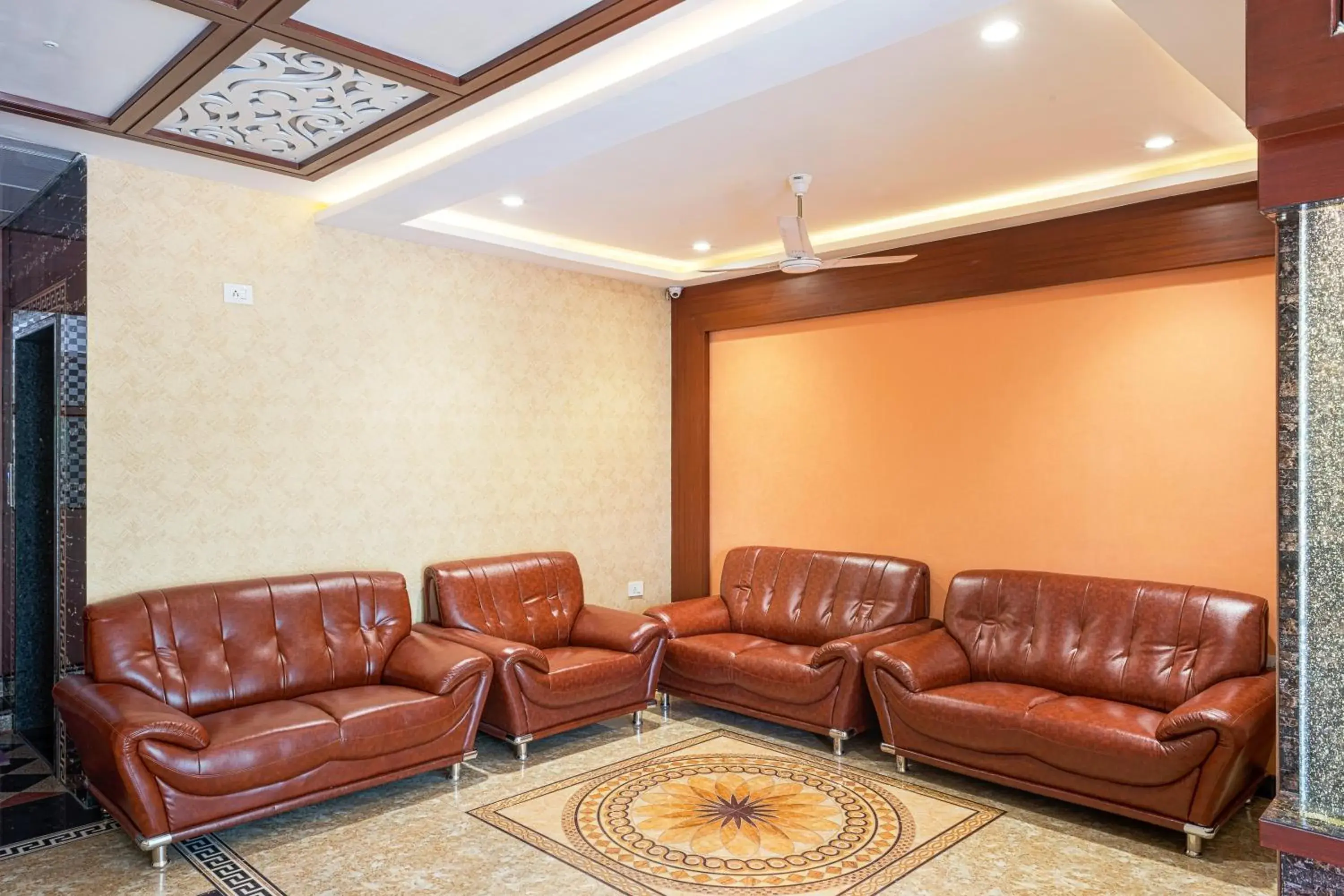 Lobby or reception in Treebo Empire Lobby or reception in Treebo Empire