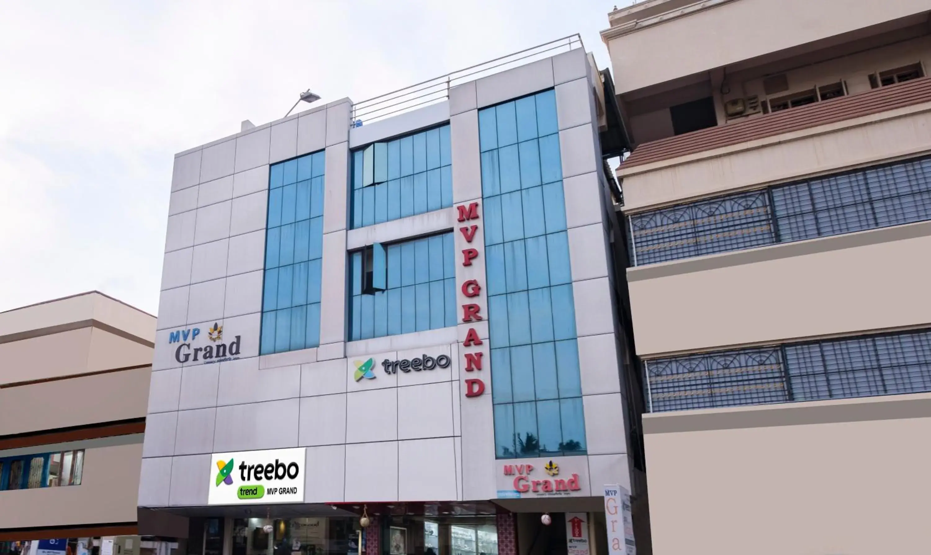 Facade/entrance in Treebo MVP Grand Facade/entrance in Treebo MVP Grand