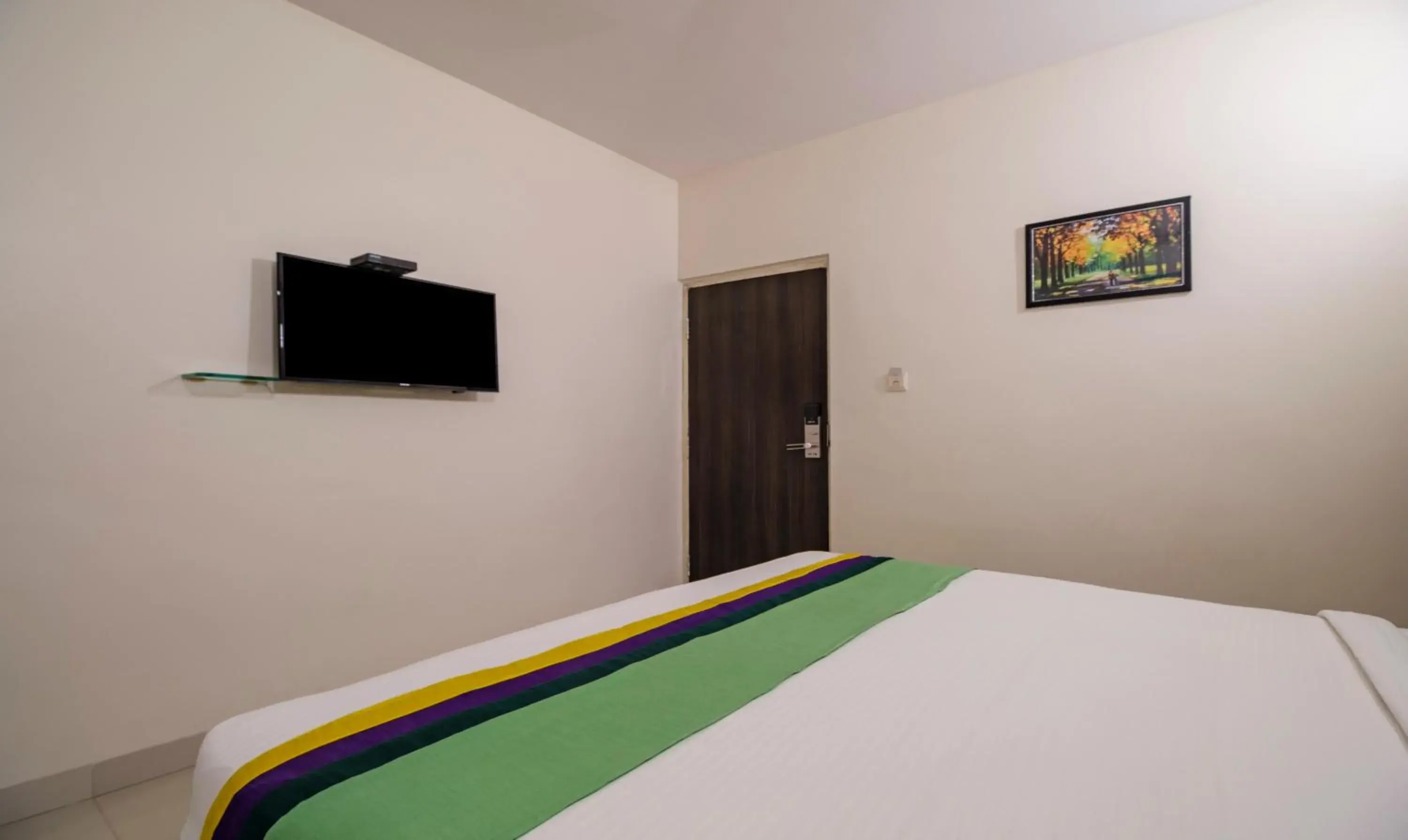 Bedroom, Bed in Treebo MVP Grand Bedroom, Bed in Treebo MVP Grand