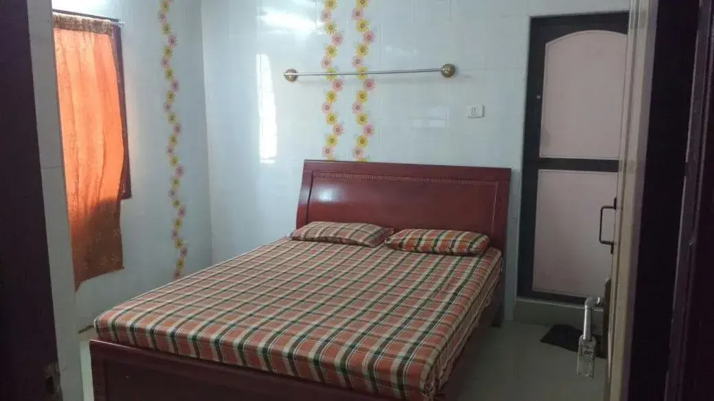 Photo of the whole room, Bed in New Regency Photo of the whole room, Bed in New Regency