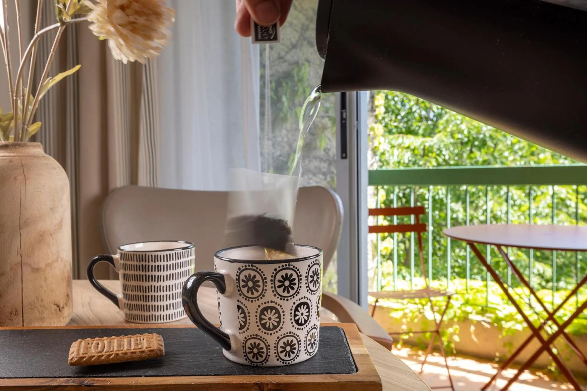 Bedroom in Hôtel & Résidence Lou Paradou Gréoux Les Bains