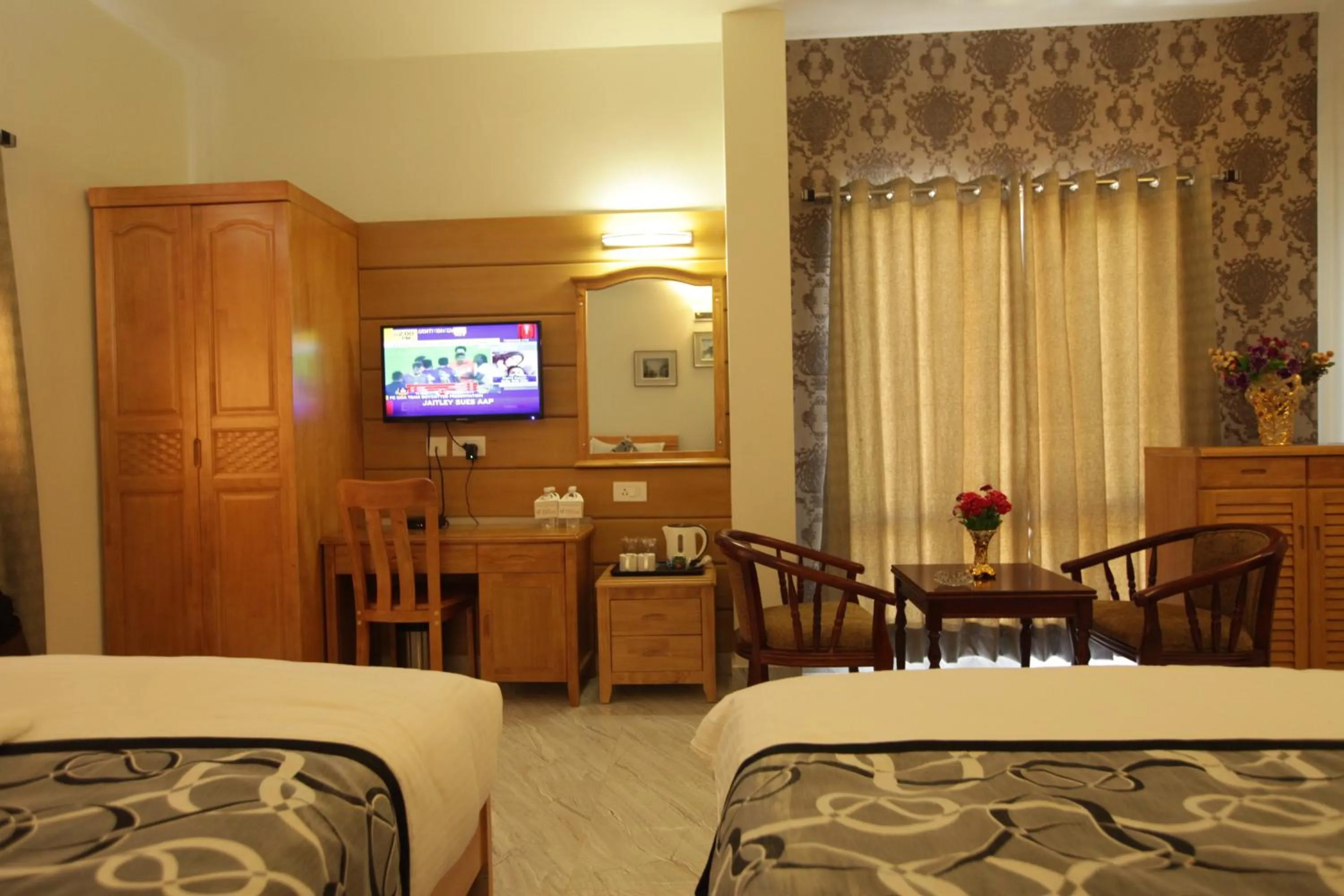 Photo of the whole room, Bed in Grand Cascade Chennai