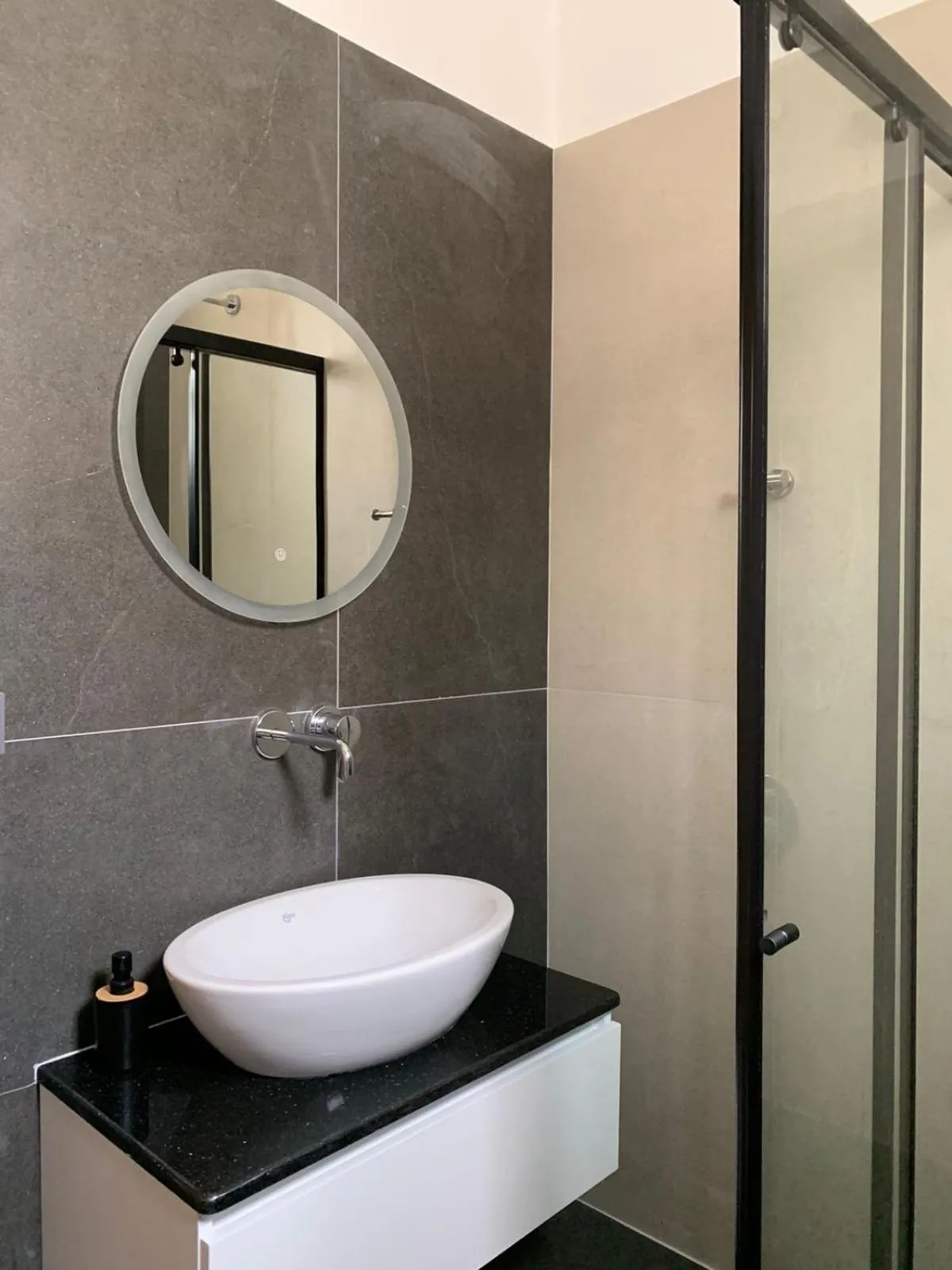 Bathroom in Sea Apartments Himare