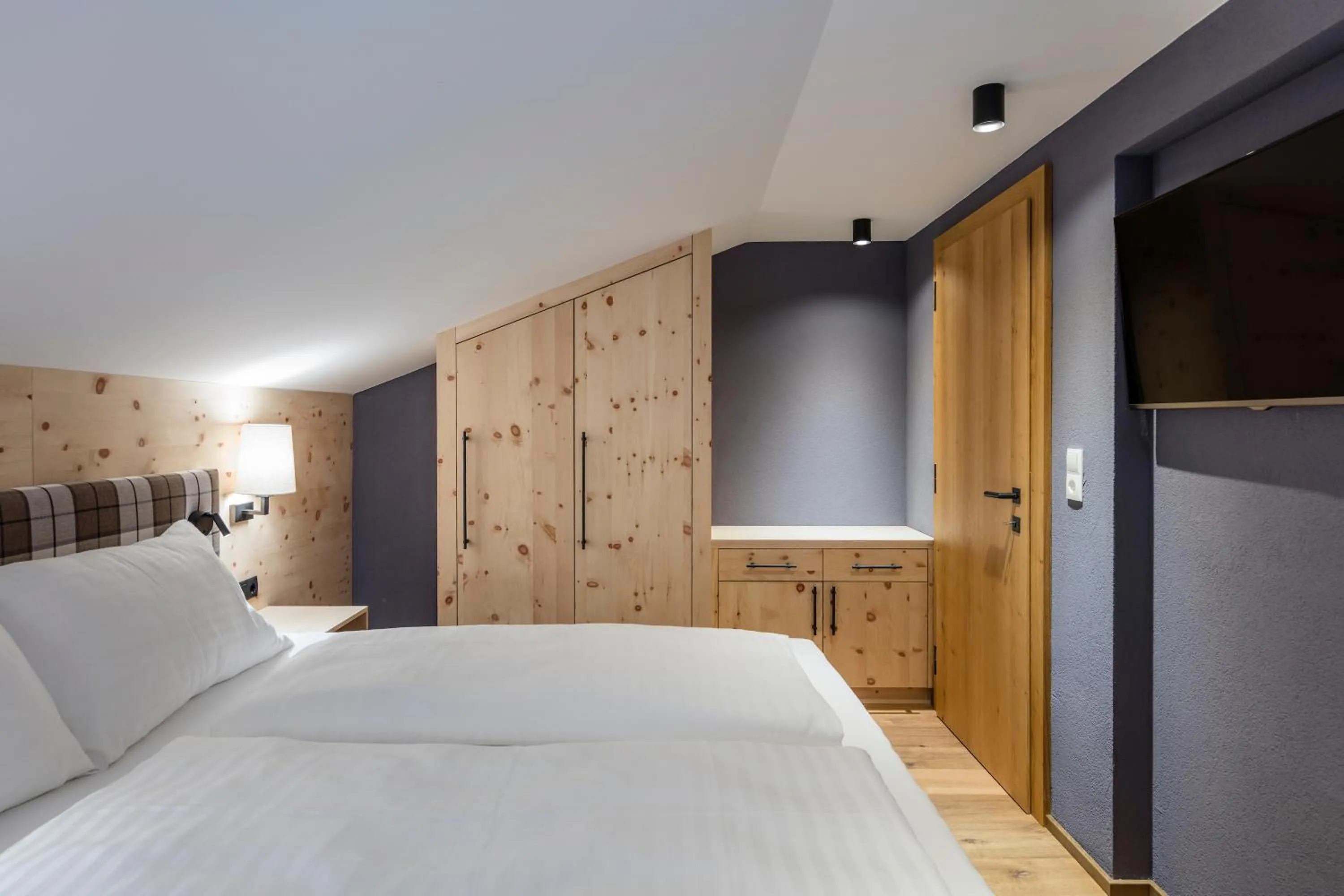 Bedroom, Bed in Alpbach Lodge Chalet Superior