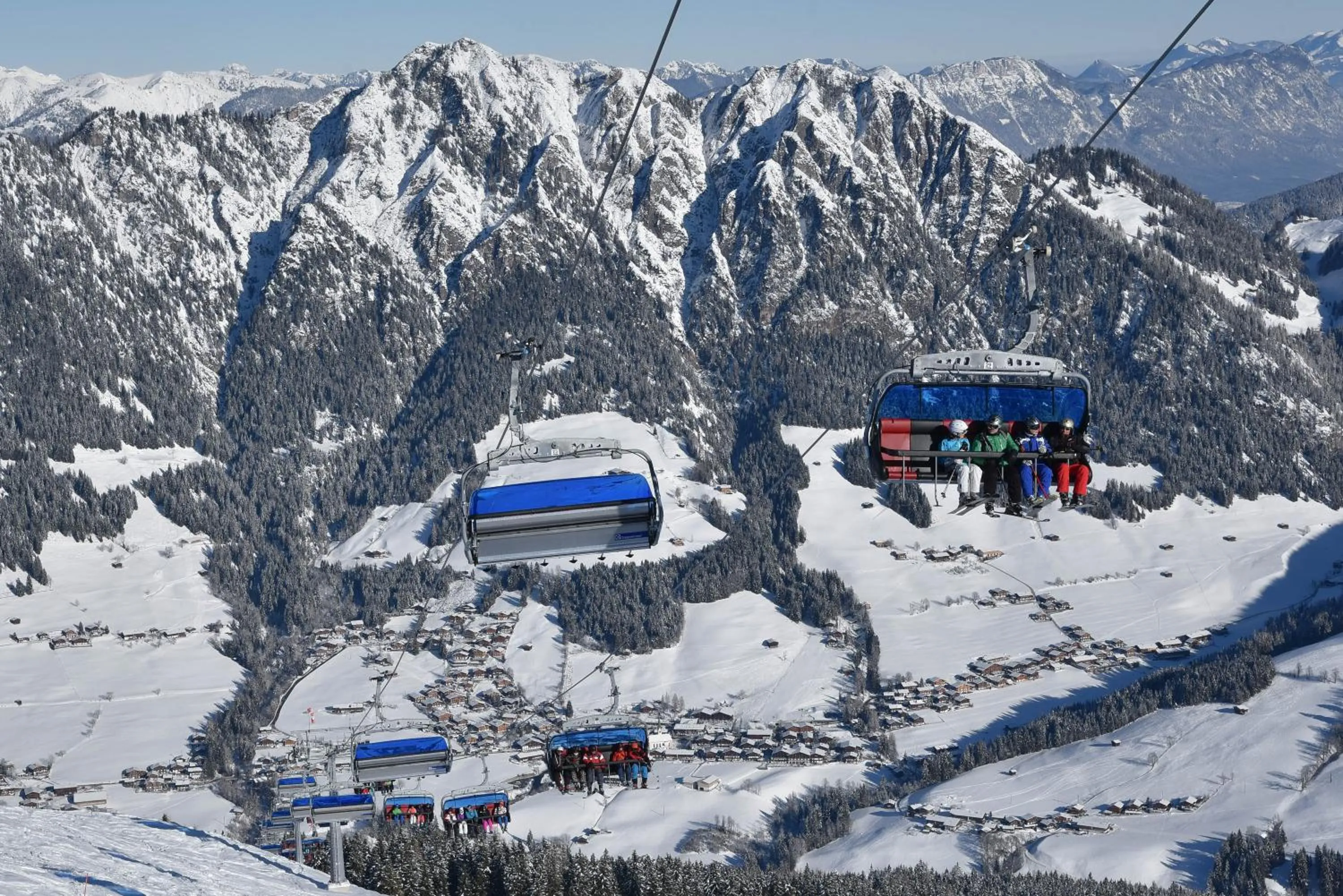 Skiing in Alpbach Lodge Chalet Superior