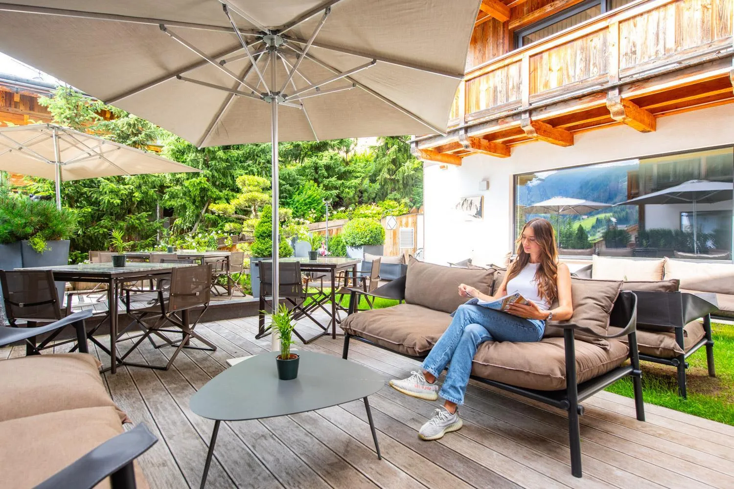 Balcony/Terrace in Hotel Montchalet