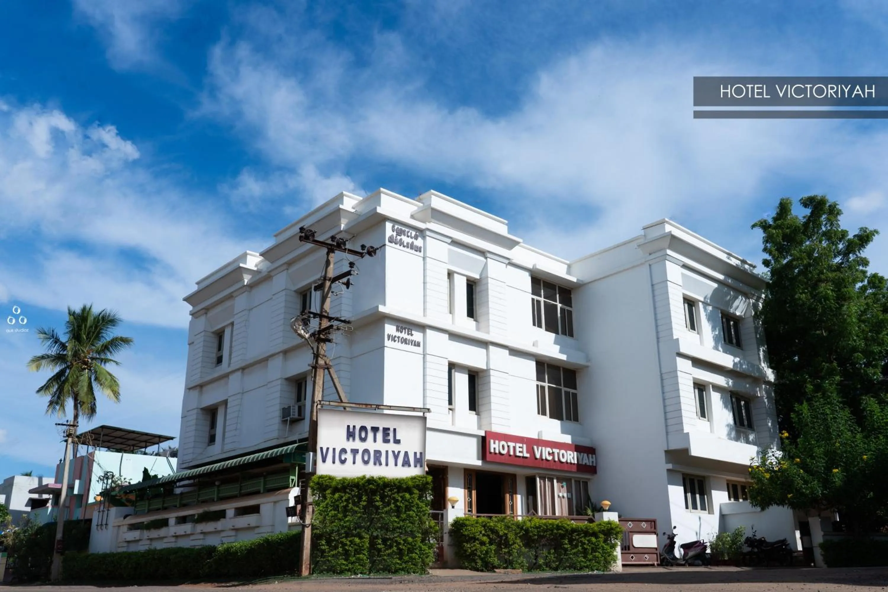 Facade/entrance in Hotel Victoriyah