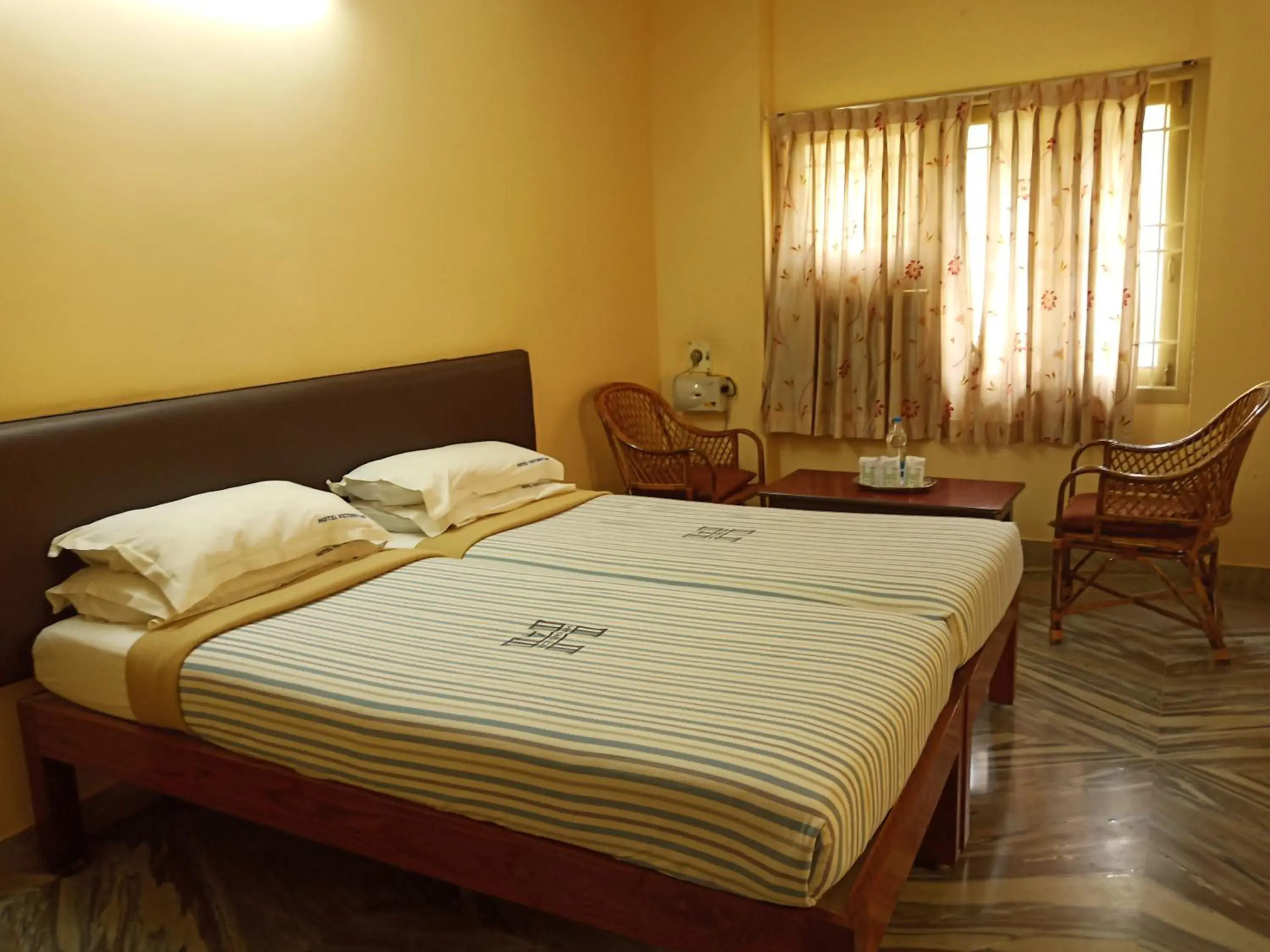 Bed in Hotel Victoriyah Bed in Hotel Victoriyah