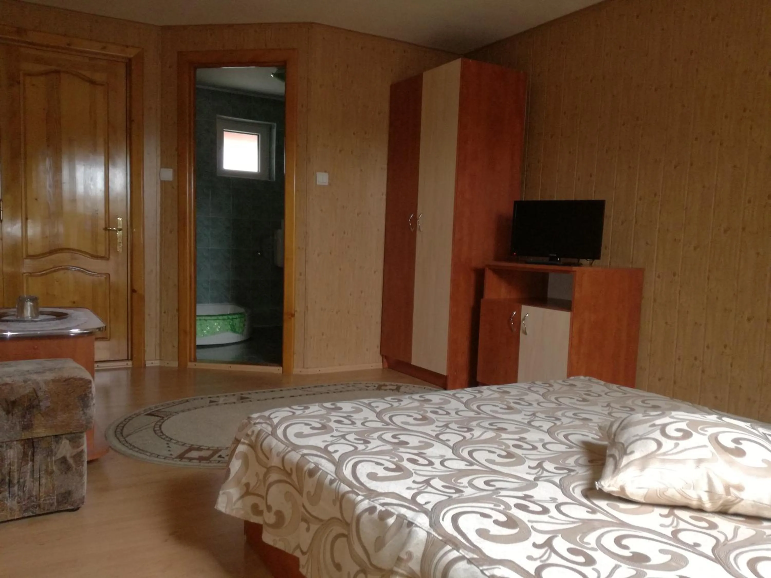 Toilet, Bed in Vila Nely
