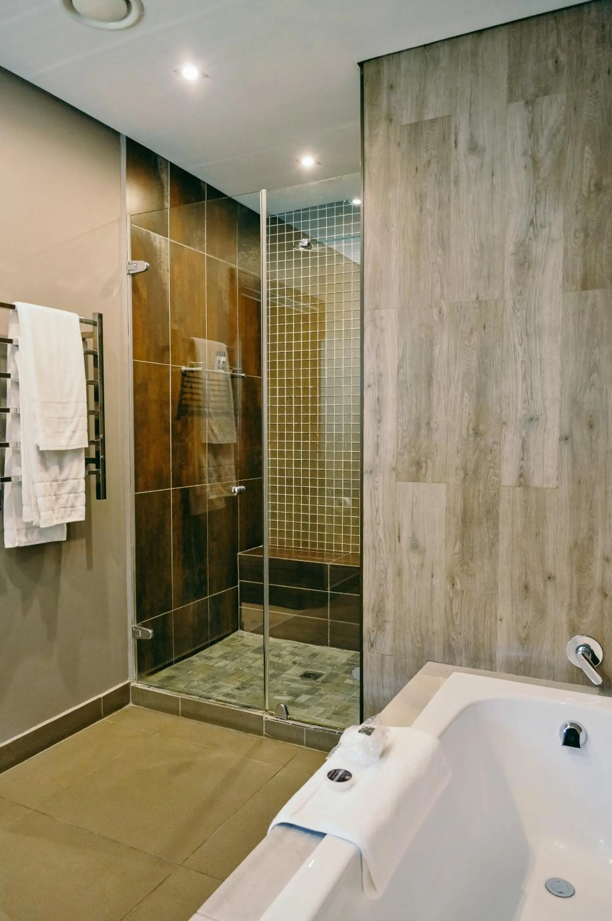 Shower in Tredenham Boutique Hotel