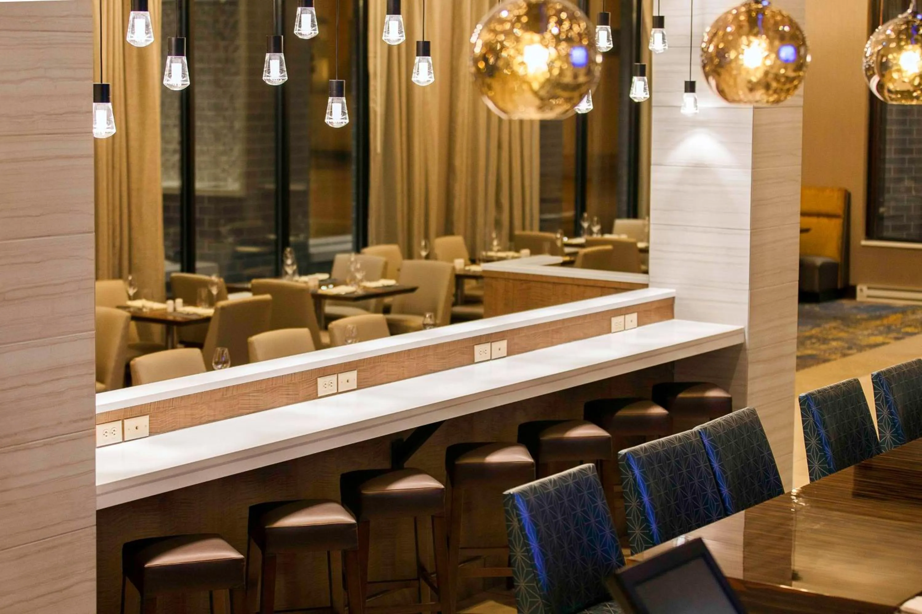 Restaurant/places to eat in Hilton Garden Inn Minneapolis - University Area