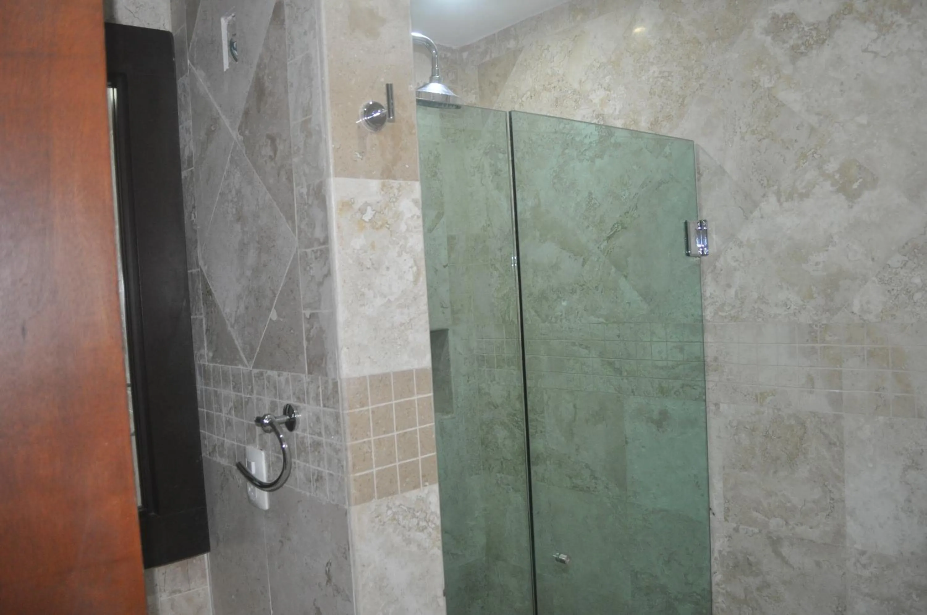 Bathroom in Lilas del Mar Apartments