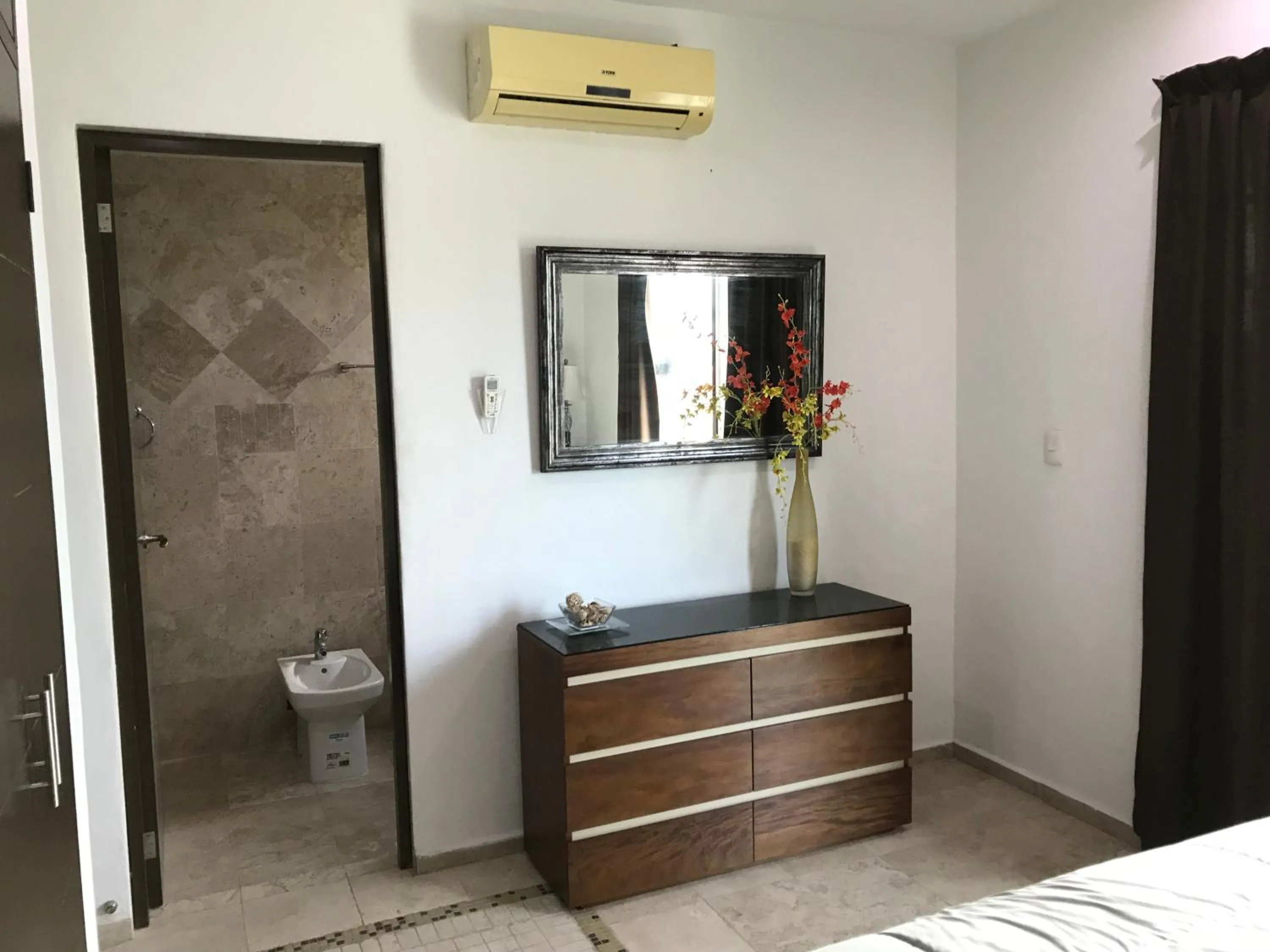 Bedroom, Bed in Lilas del Mar Apartments