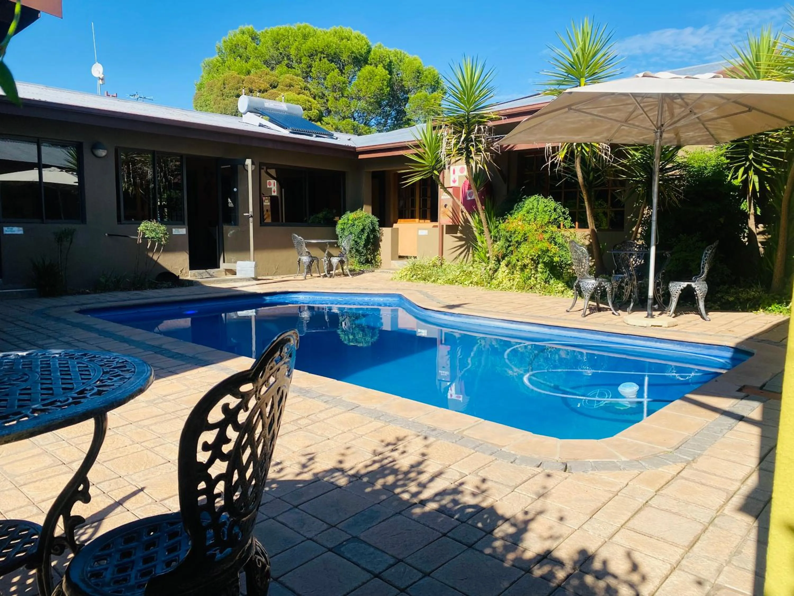 Greenleaf Guest Lodge