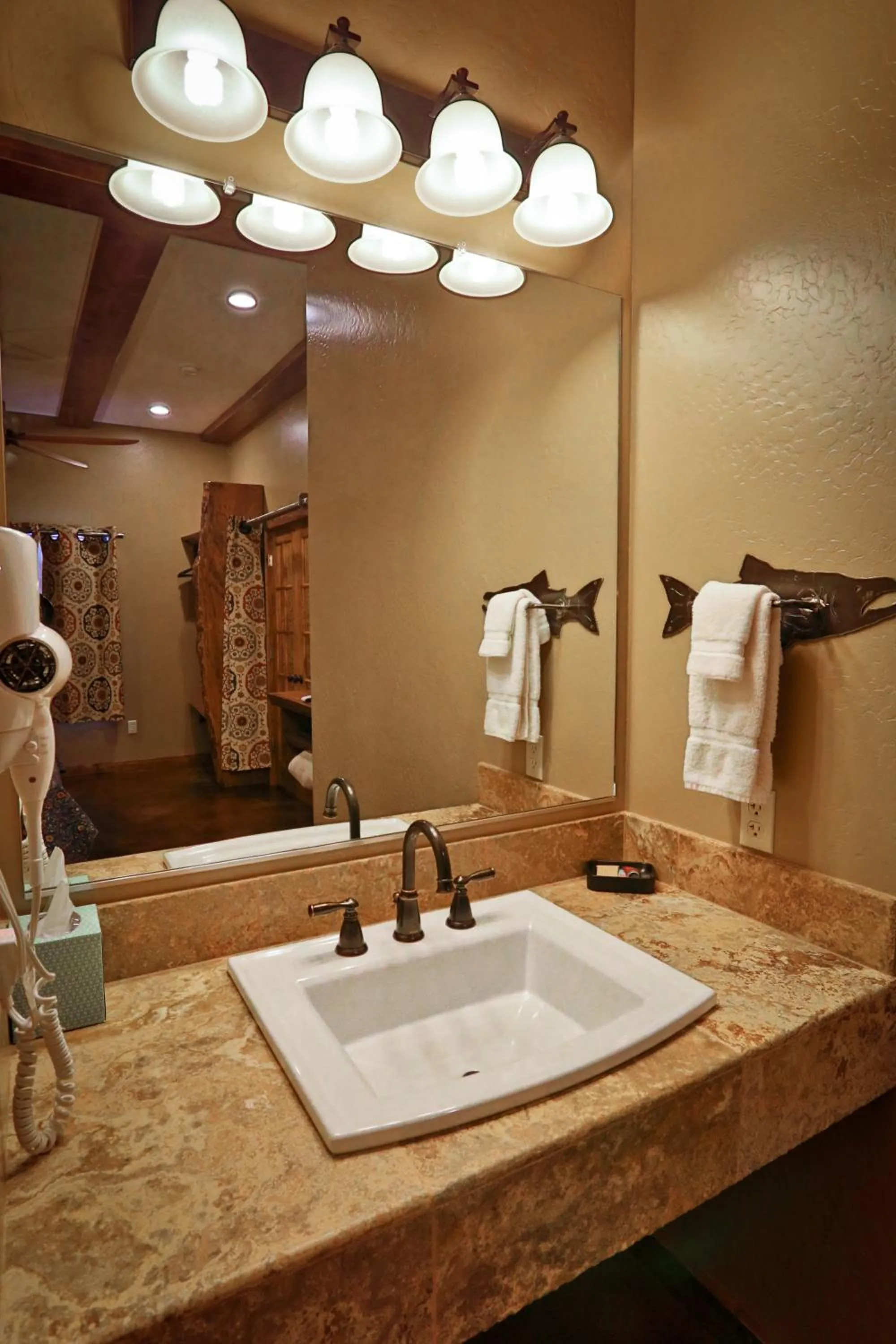 Bathroom in Baycrest Lodge