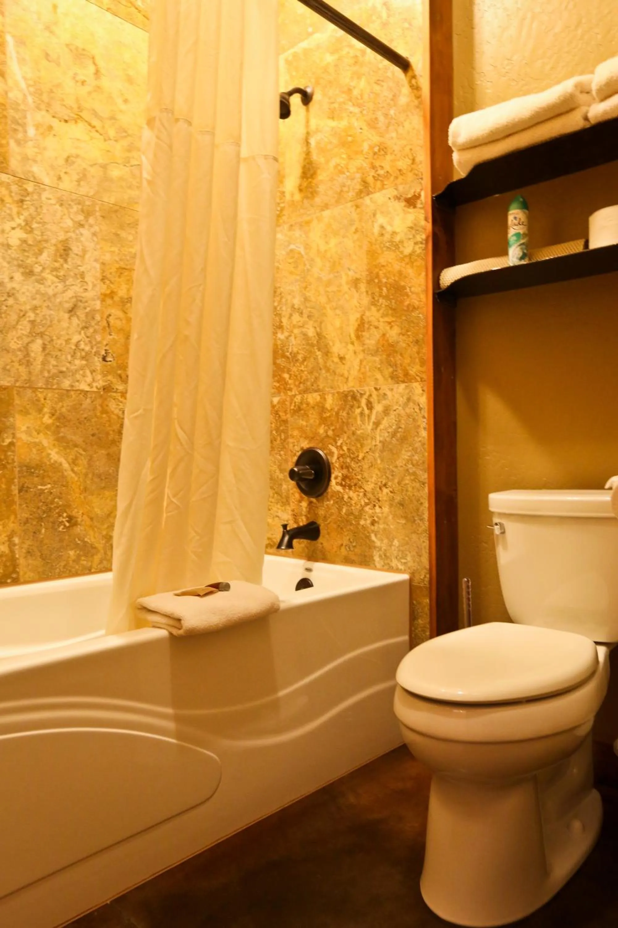 Bathroom in Baycrest Lodge