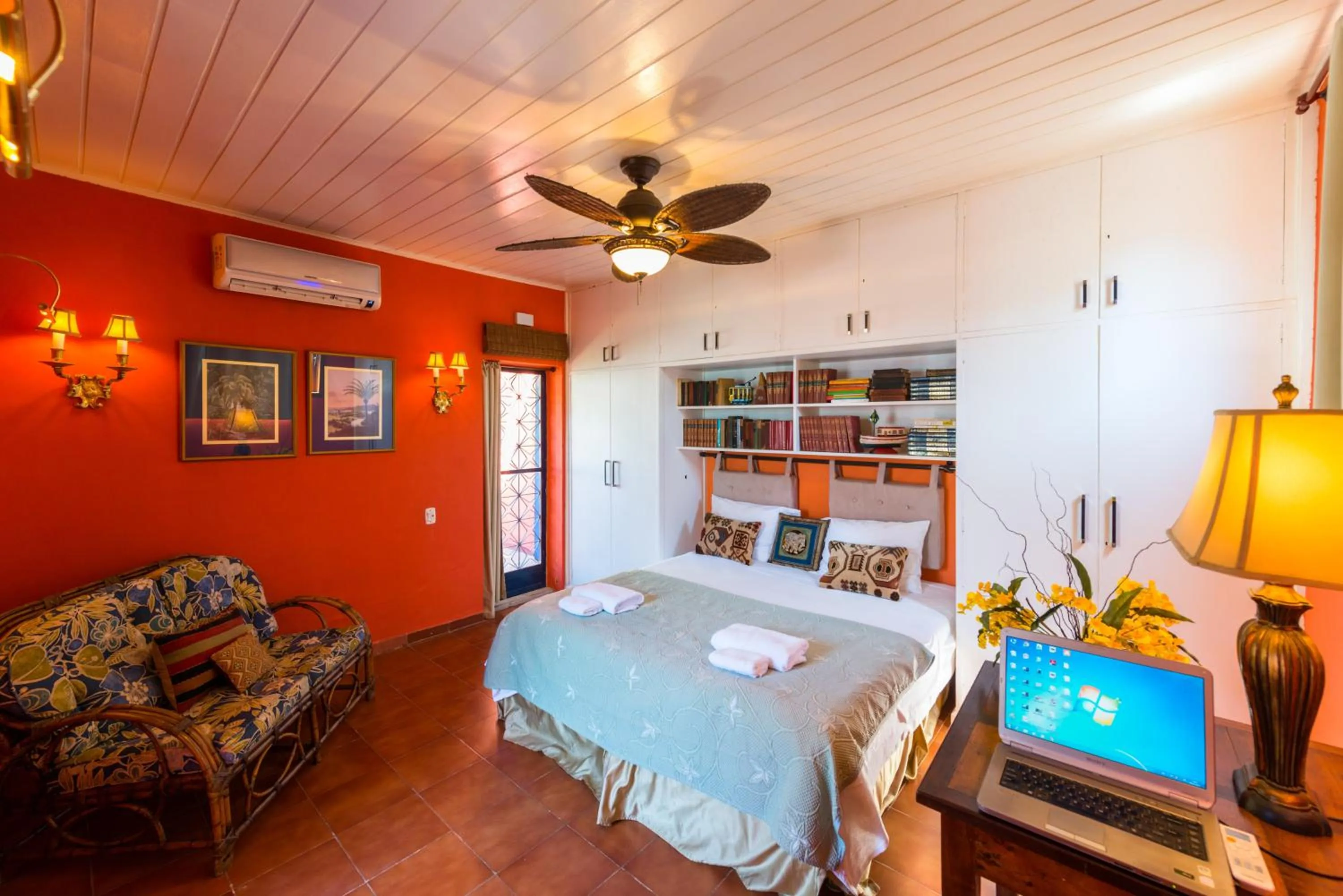 Bed in The Coral Penthouse in Rio de Janeiro - 7 Bedrooms