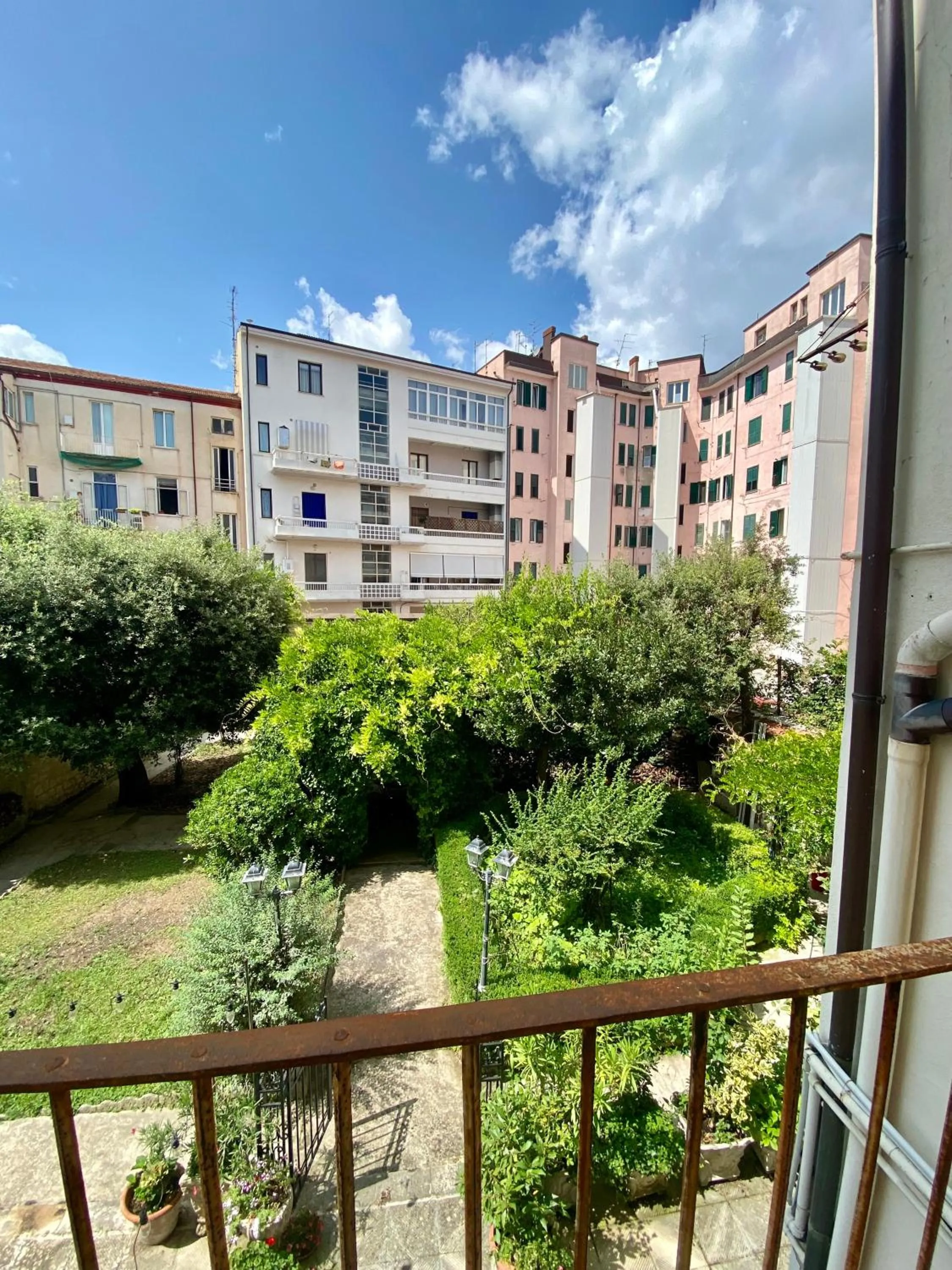 Garden in Monfort Club B&B