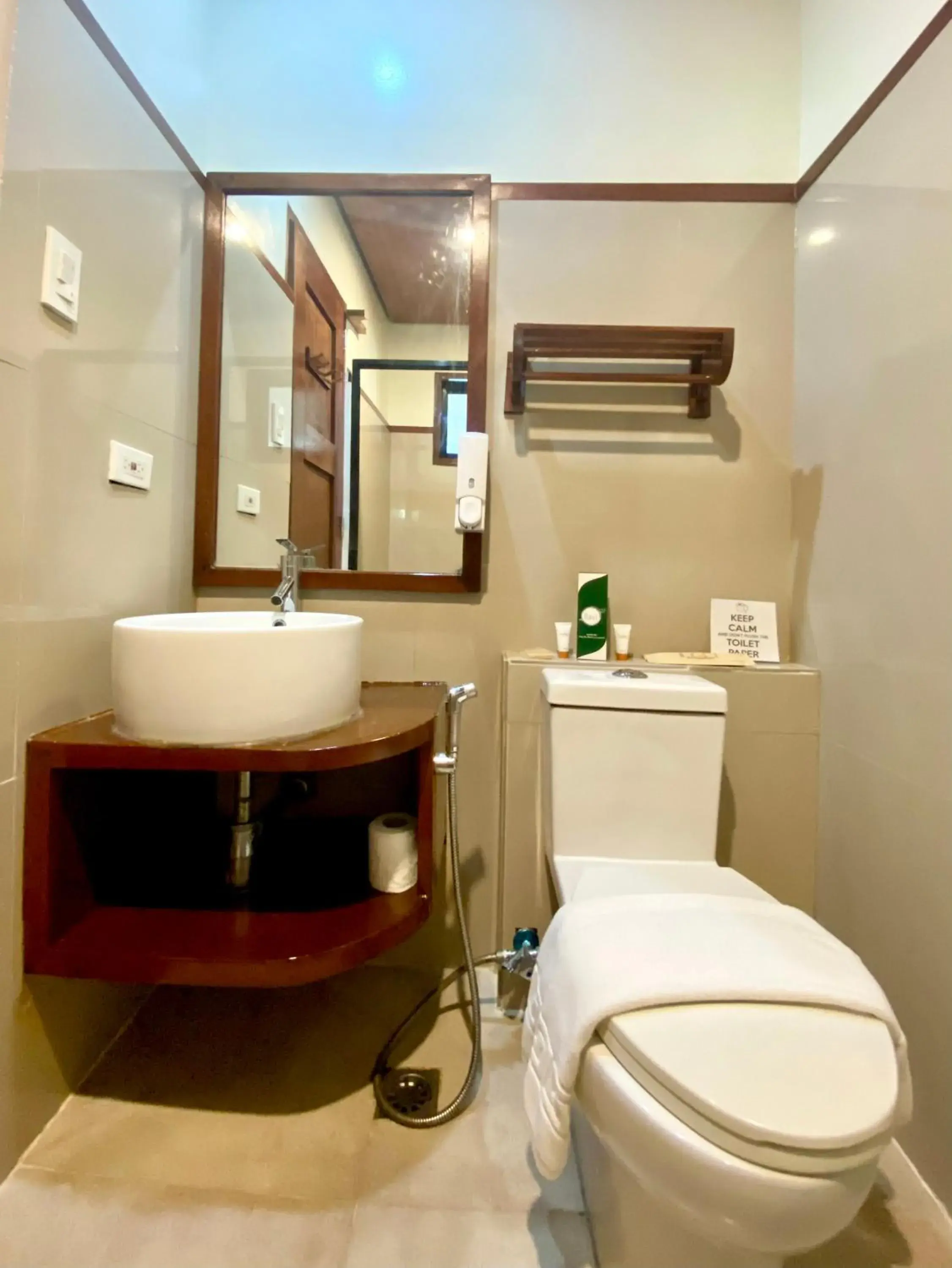 Standard Twin Room with Garden View in The Nest El Nido Beach Resort Standard Twin Room with Garden View in The Nest El Nido Beach Resort