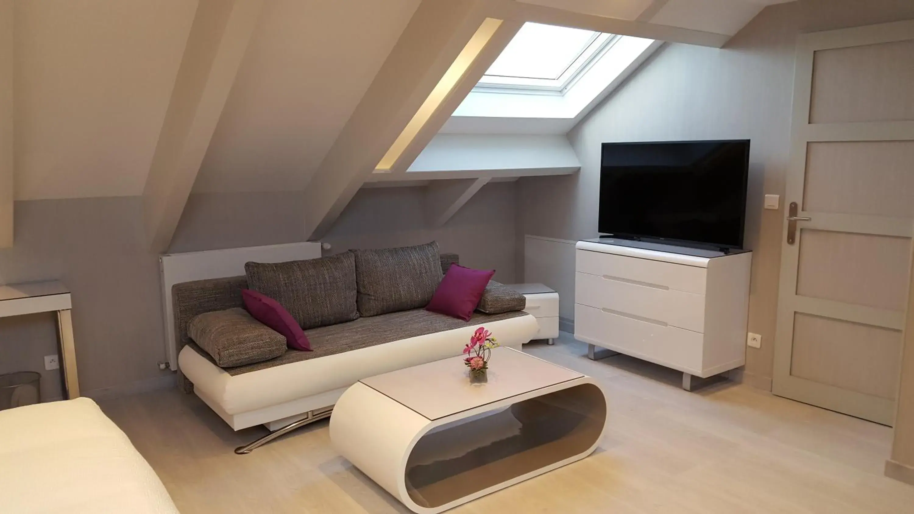 Deluxe Suite with Spa Bath - single occupancy in Le Mas Champenois Deluxe Suite with Spa Bath - single occupancy in Le Mas Champenois