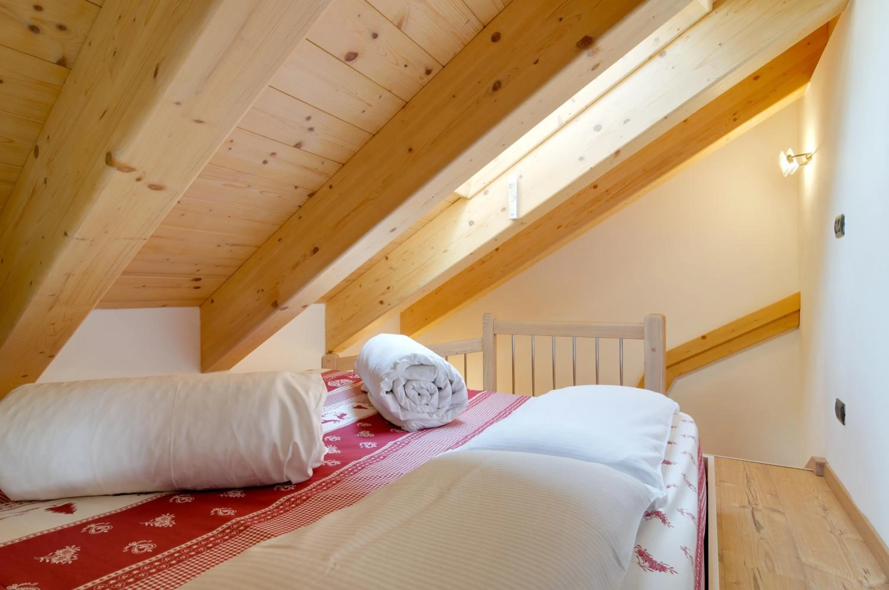 Bed in Cianbolpin Guesthouse