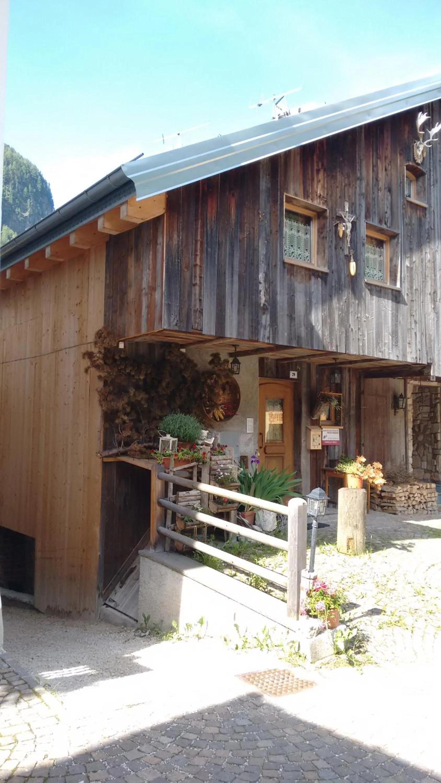 Property building in Cianbolpin Guesthouse