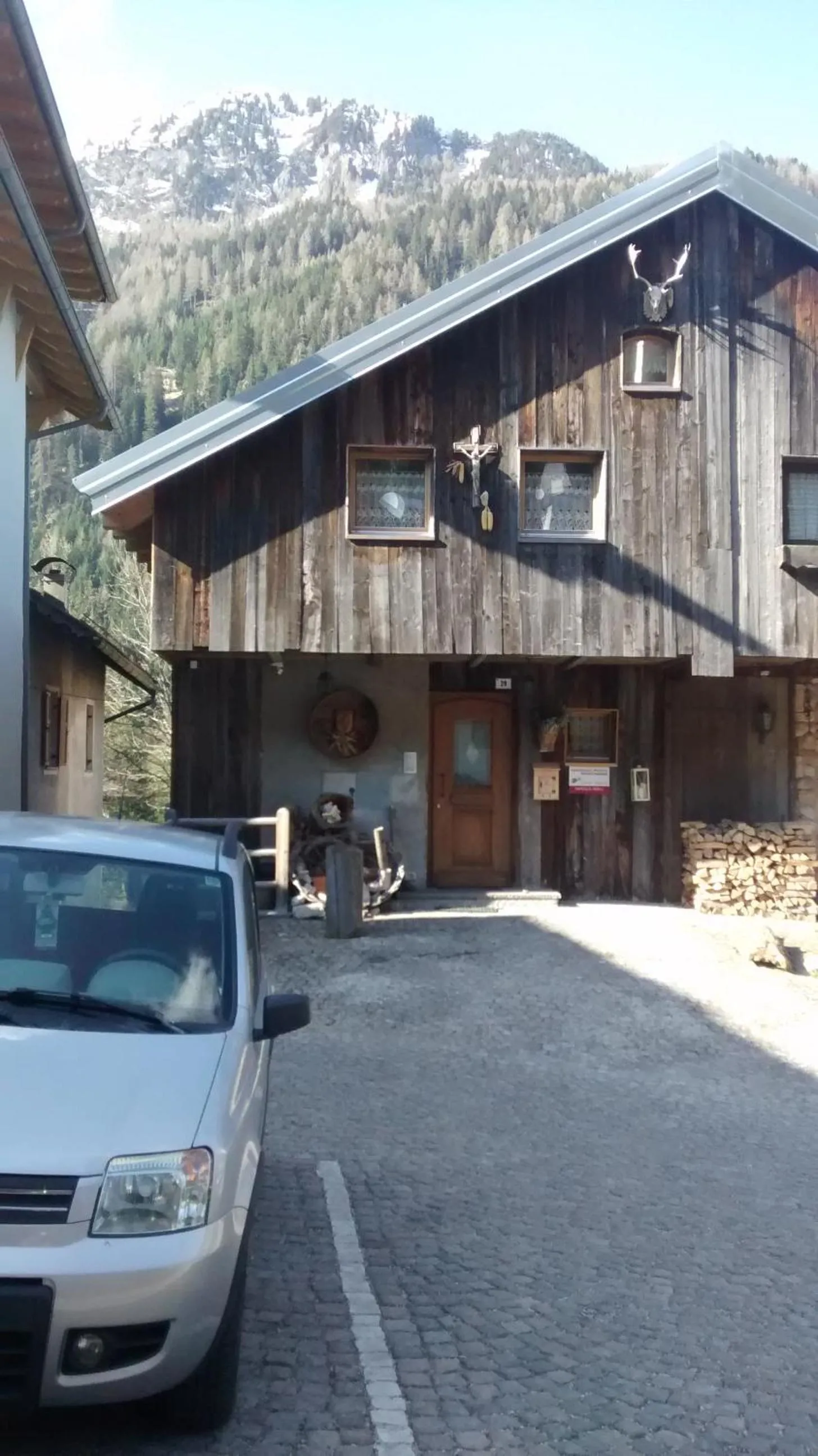 Property building in Cianbolpin Guesthouse