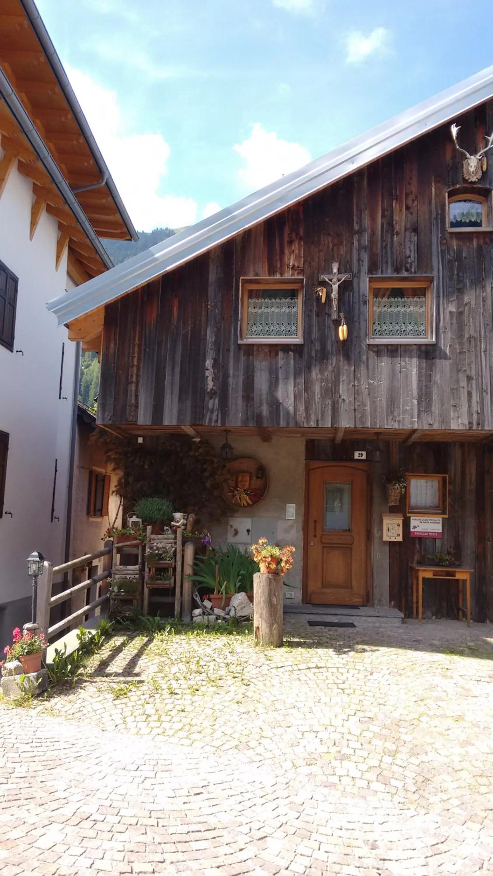 Property building in Cianbolpin Guesthouse
