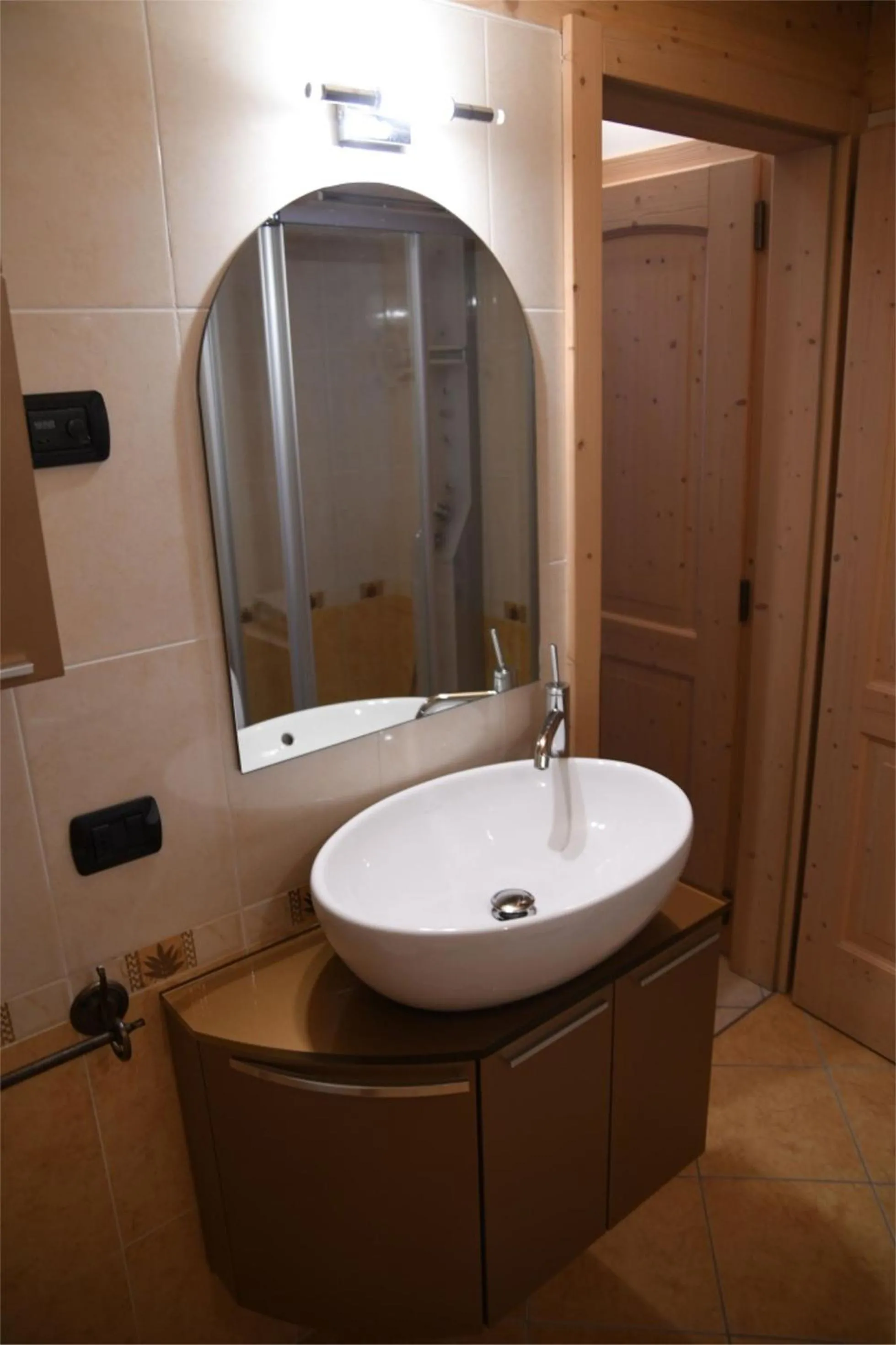 Bathroom in Cianbolpin Guesthouse