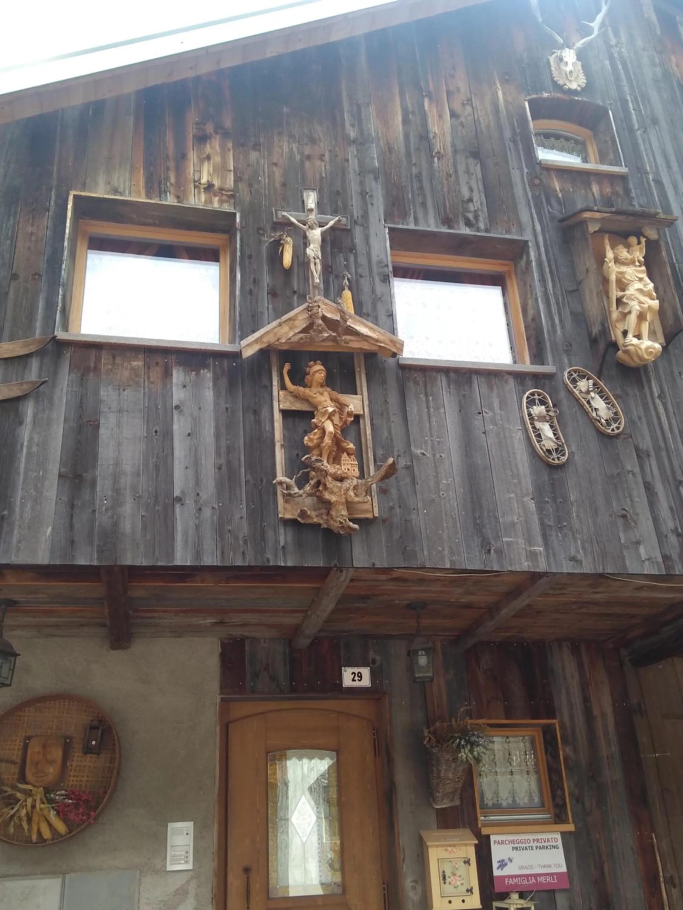 Facade/entrance in Cianbolpin Guesthouse