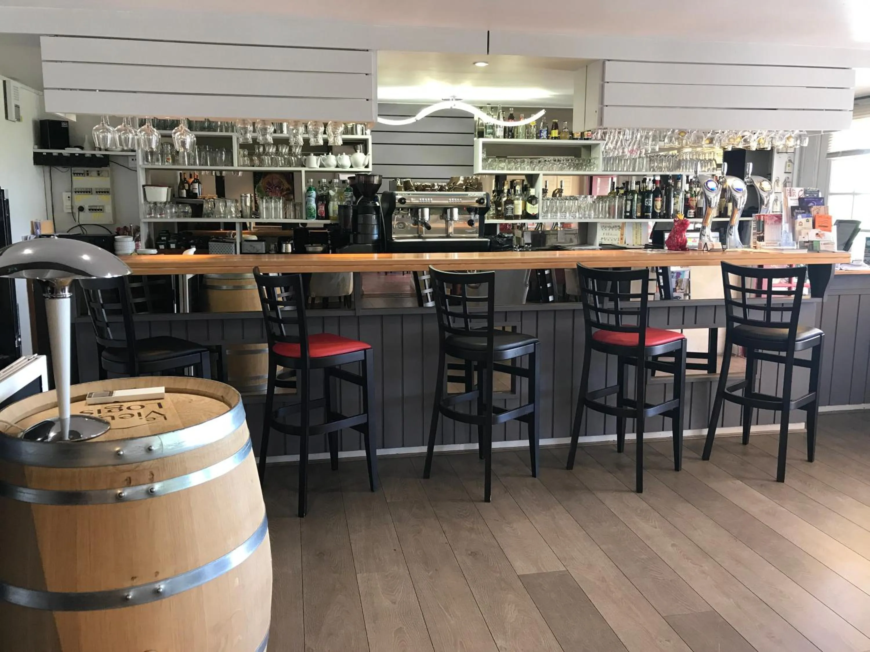 Lounge or bar in Le Vieux Logis de Clam