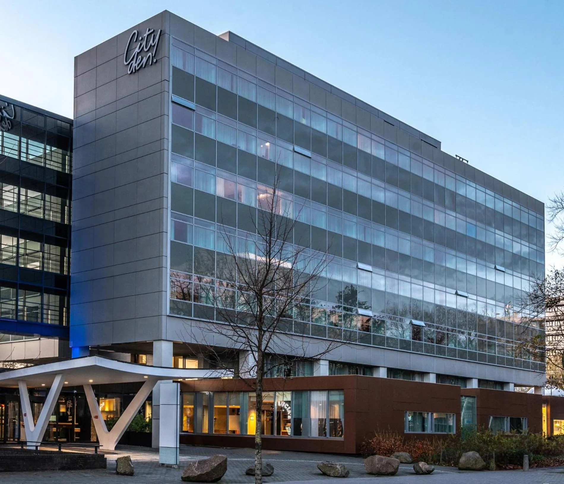 Property building in Cityden Zuidas