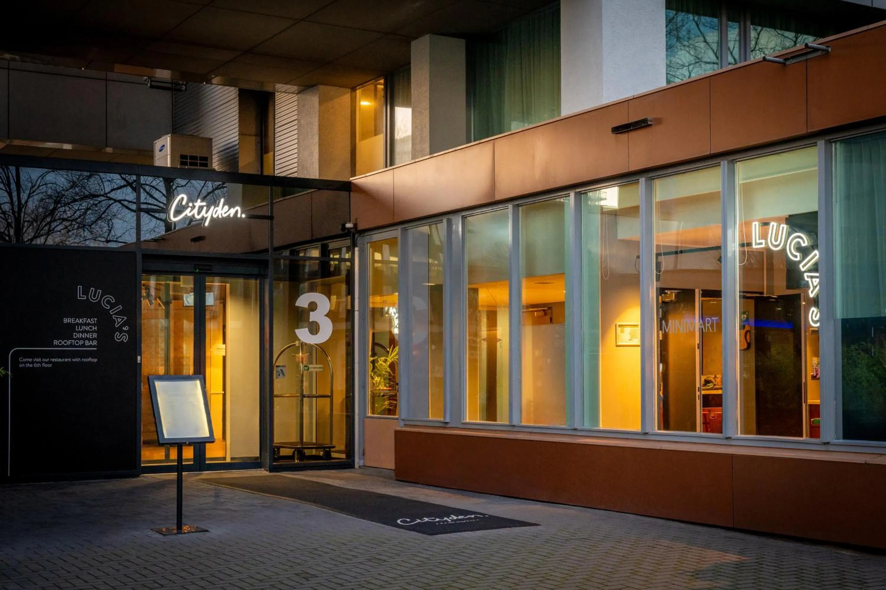 Property building in Cityden Zuidas