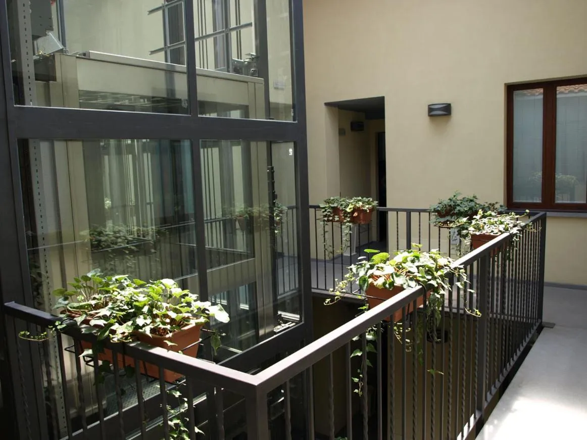 Area and facilities in Hotel Karol