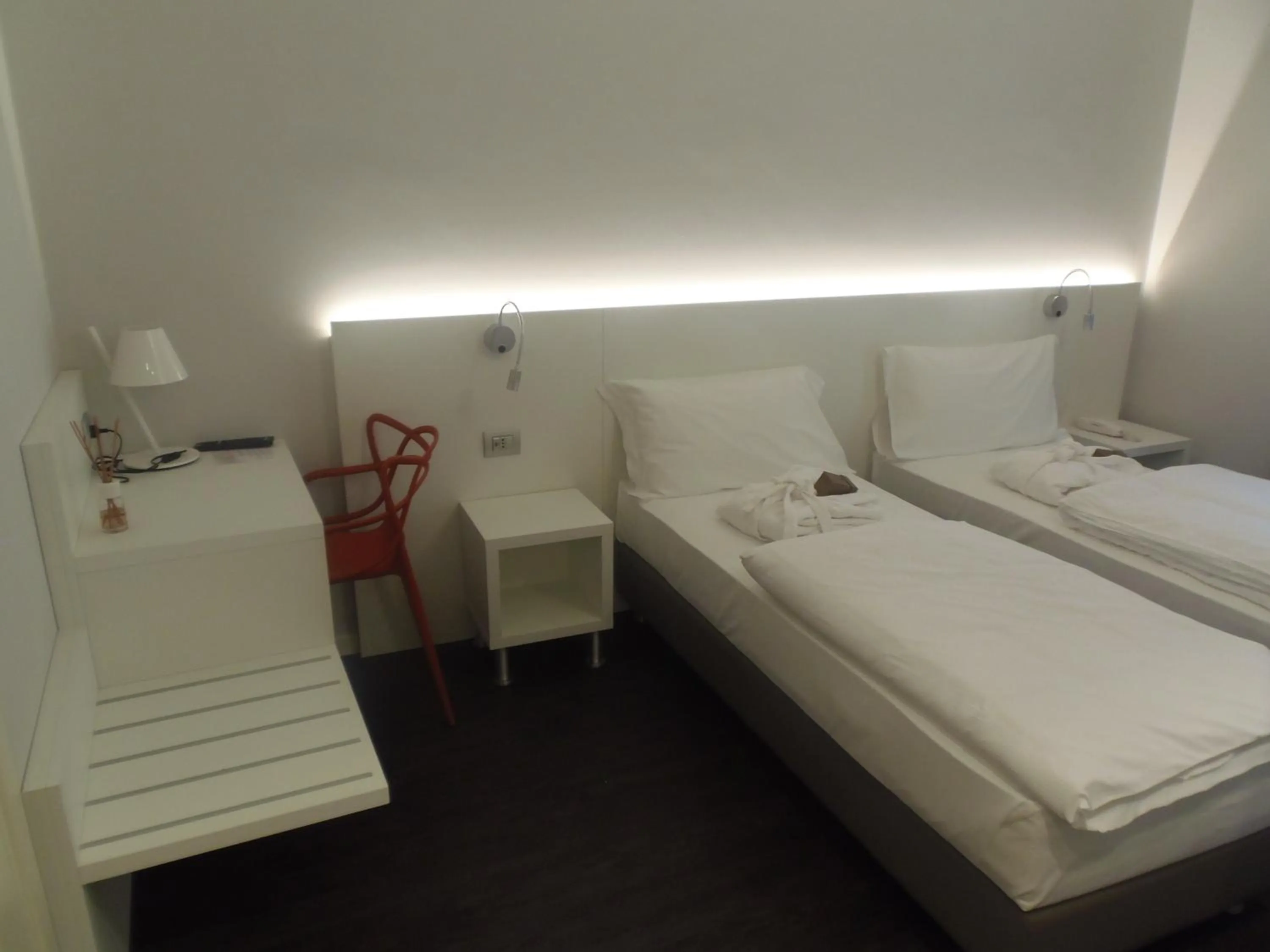 Bed in Albergo Dongo