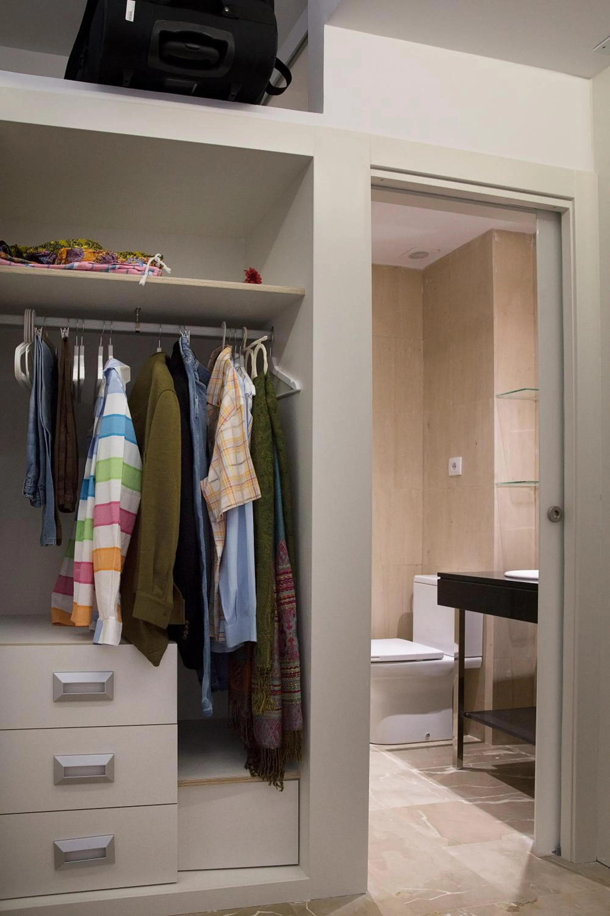 Decorative detail in Funway Academic Resort