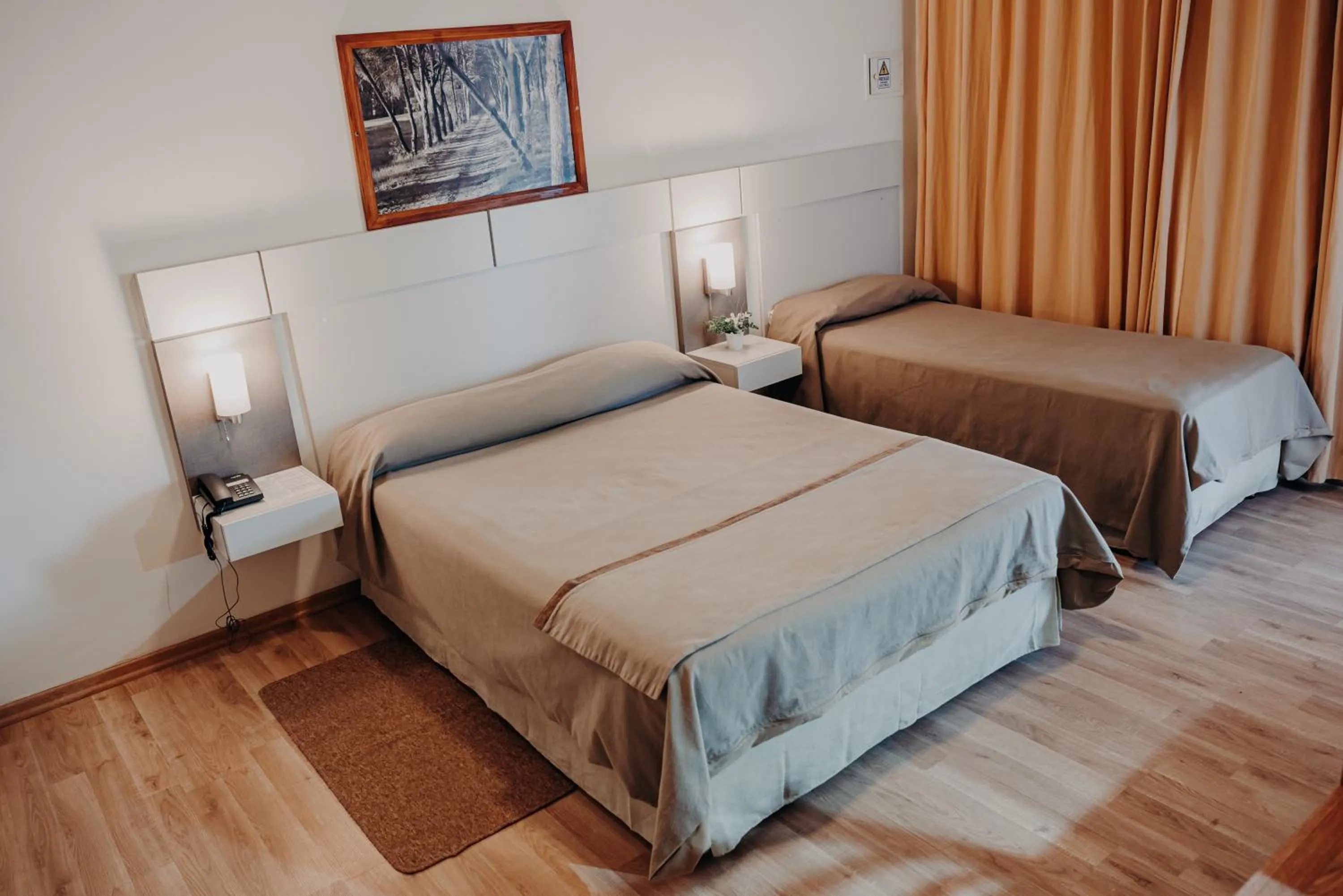 Hotel ACA Santa Rosa
