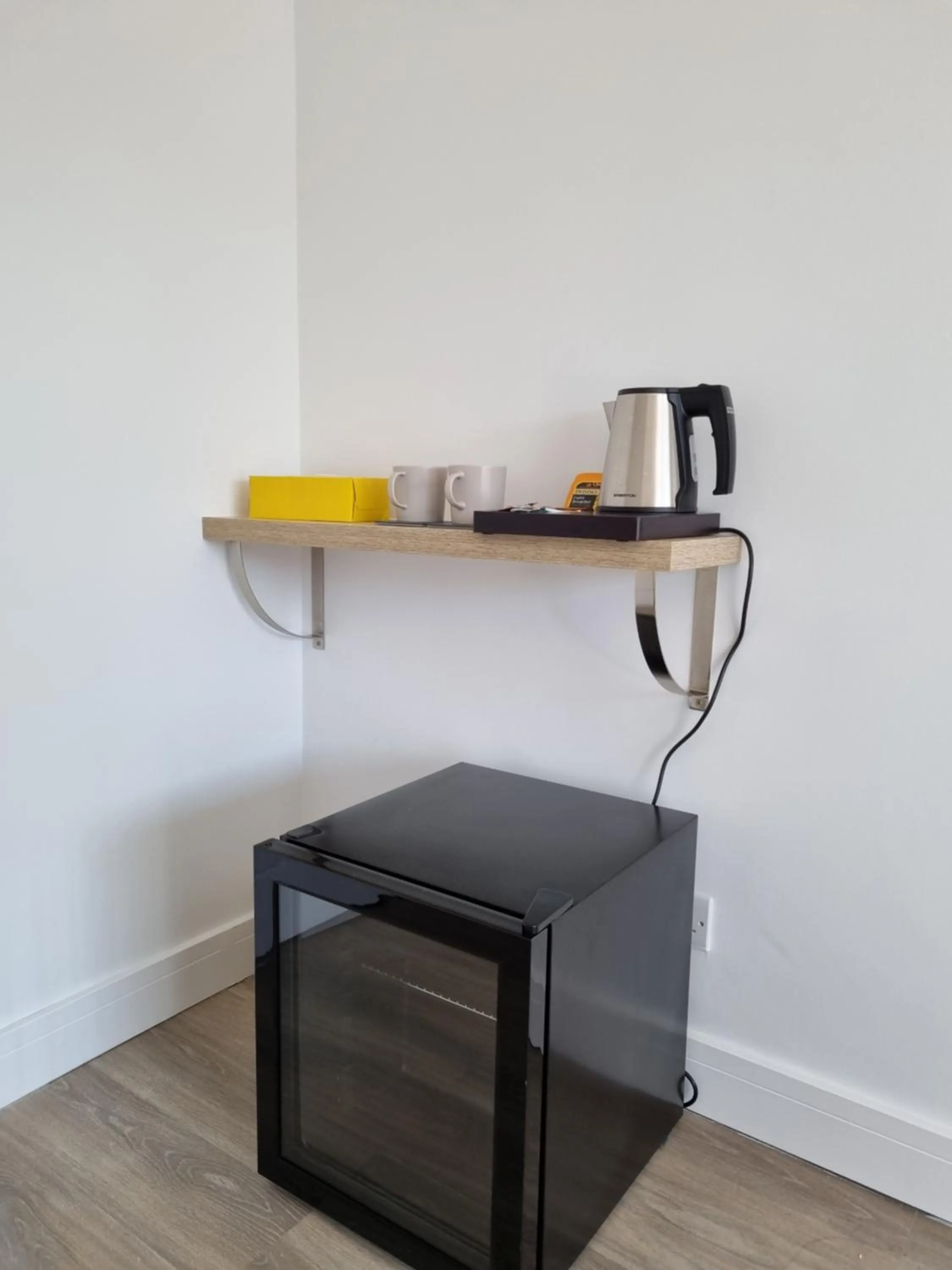 Coffee/tea facilities in Hotel CG London