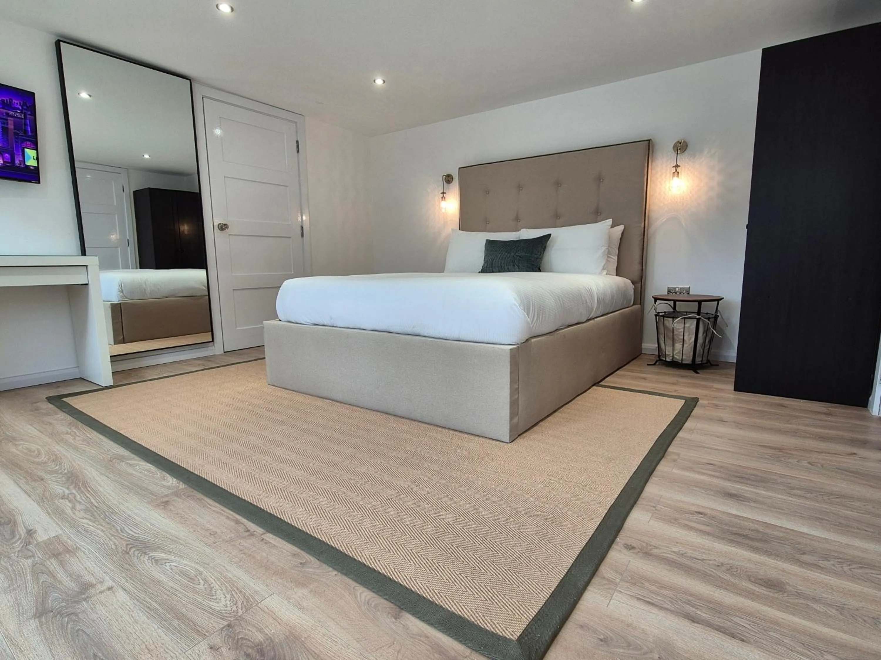 Bed in Hotel CG London