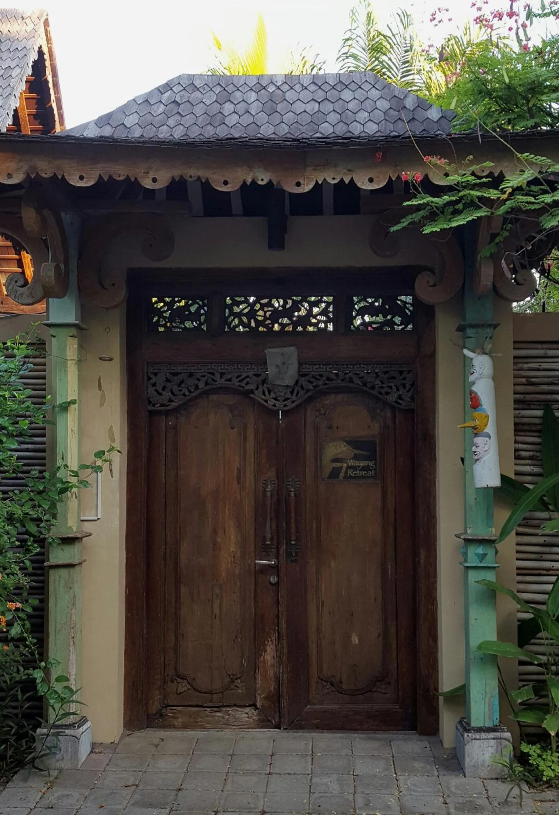 Facade/entrance in Wayang Retreat