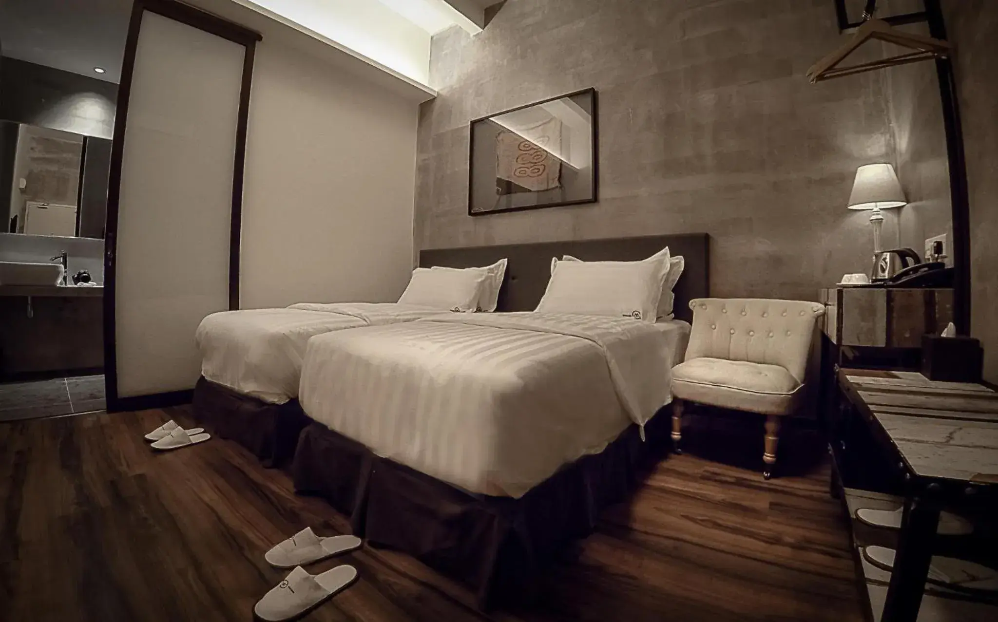 Photo of the whole room in Merton Hotel Ipoh Photo of the whole room in Merton Hotel Ipoh