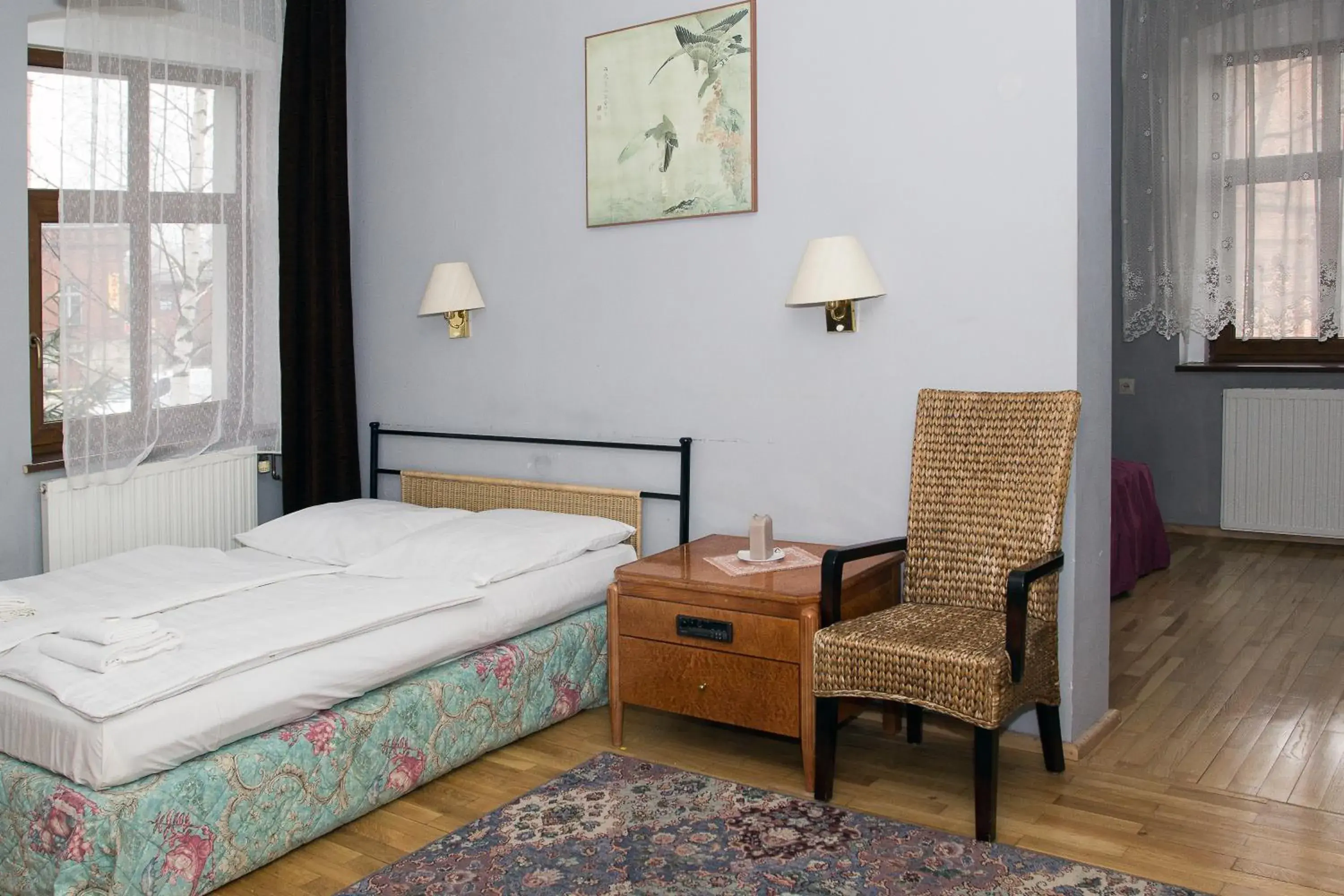 Deluxe Double Room (2 Adults + 1 Child) in Hotel Karkonosze Deluxe Double Room (2 Adults + 1 Child) in Hotel Karkonosze