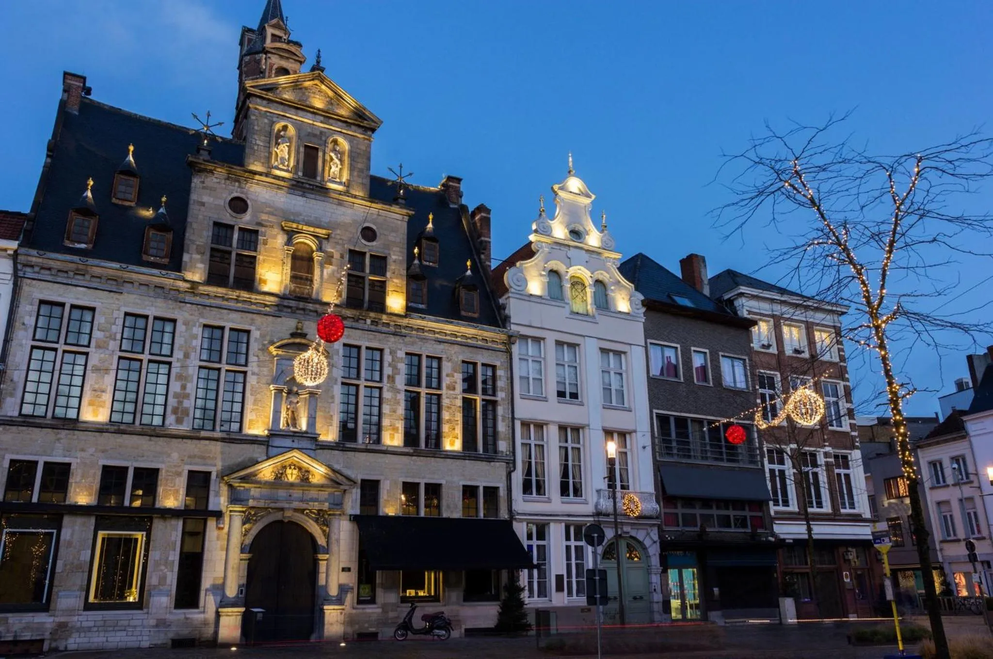Nearby landmark in Holiday Inn Express Mechelen City Centre by IHG