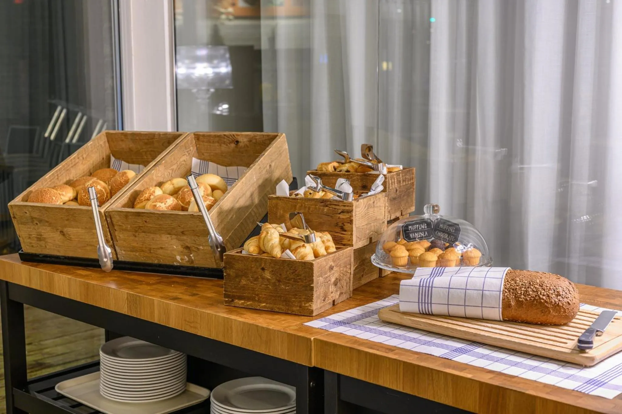 Breakfast in Holiday Inn Express Mechelen City Centre by IHG