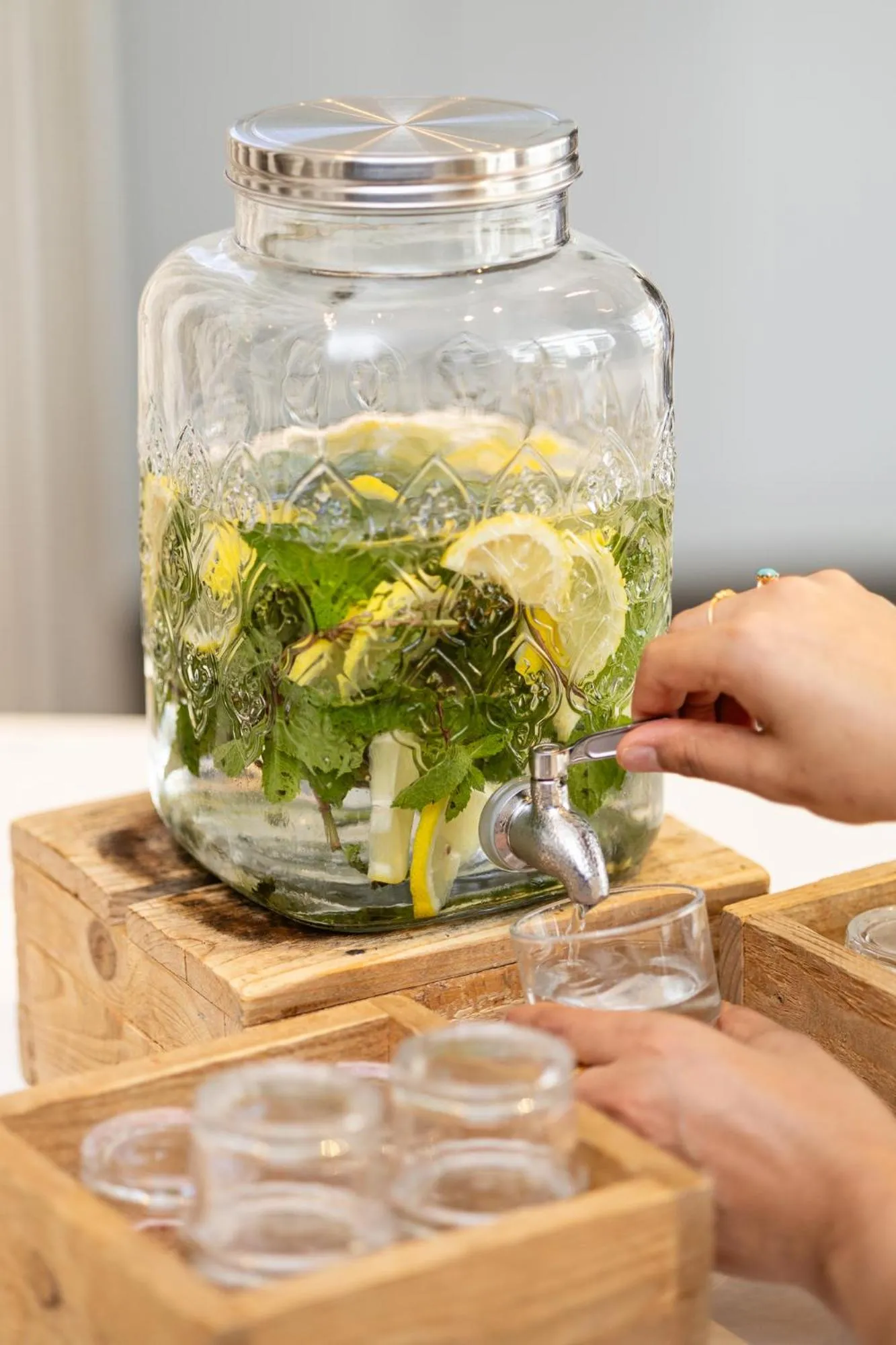 Food and drinks in Holiday Inn Express Mechelen City Centre by IHG