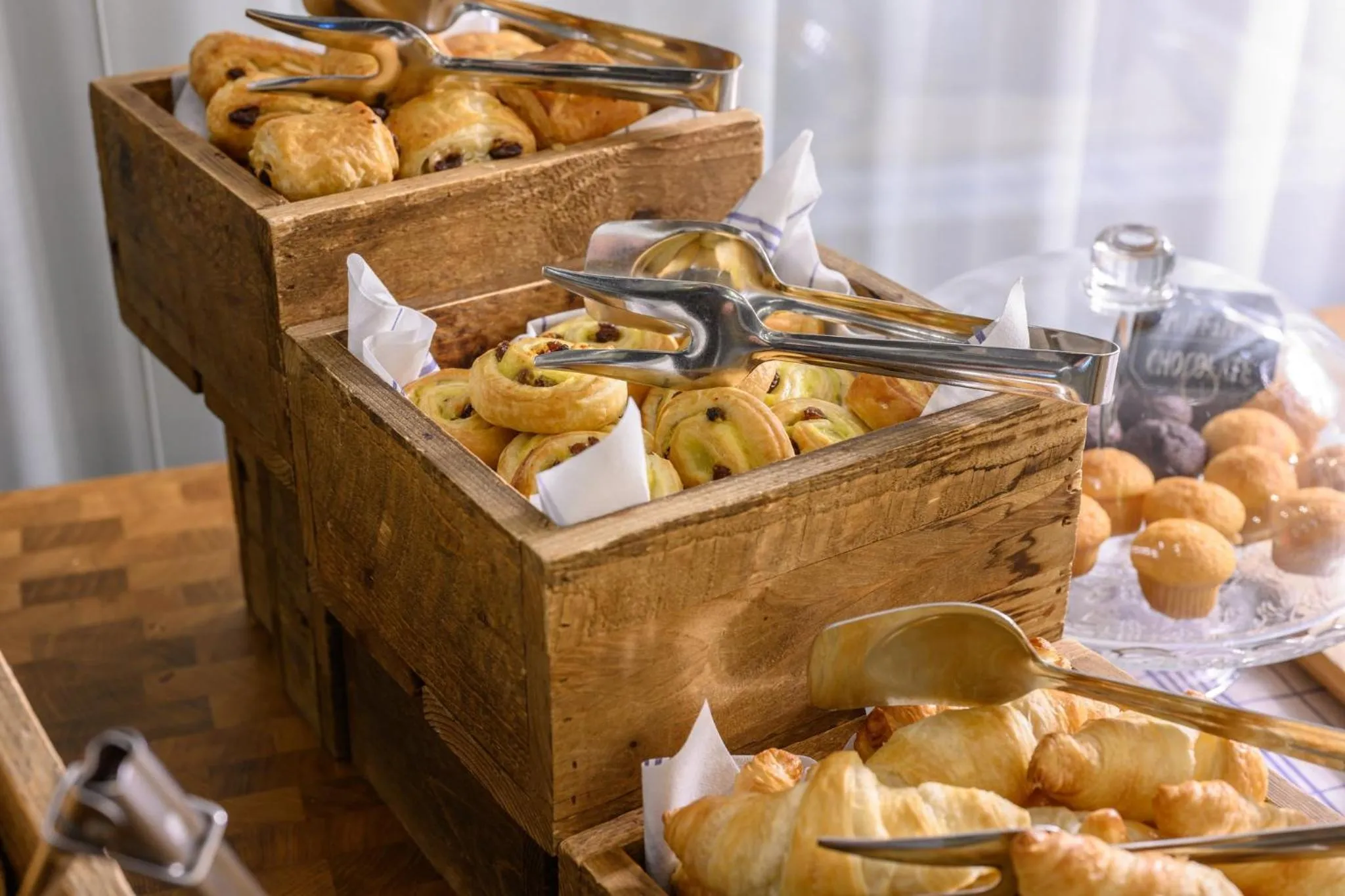 Breakfast in Holiday Inn Express Mechelen City Centre by IHG